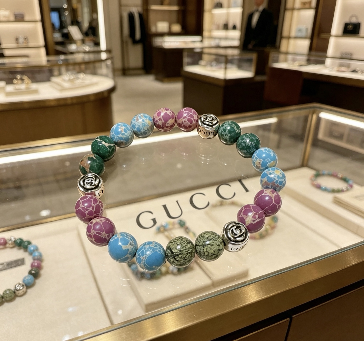 NO:767486,Batch New Product Release Gucci Bracelet Luxurious Gucci Bracelet Snakeskin Stone Bracelet Agate Same for Men and Women The latest full beaded bracelet is of higher quality Stars have the same style Anger Forest Series Double G Retro Gucci Bracelet Size: 16-24 cm The details are distressed and not available in the market Glossy version Not available in the market Ordinary make this one has been out The best-selling model in Gucci Very good to match clothes, jewelry boutiques, gucci, bracelet, snakeskin19860909批 新品发布 古驰手链奢华古驰手串 蛇皮石手链玛瑙男女同款 最新款全件串珠手链档次更高明星同款Anger Forest系列双g复古古驰手链 尺寸:16-24厘米 细节对版做旧处理 非市面亮面版型 非市面普通做这款一直在出 古驰里面热卖款 非常好搭配衣服,饰品精品,gucci,bracelet,snakeskin,Jewelry
