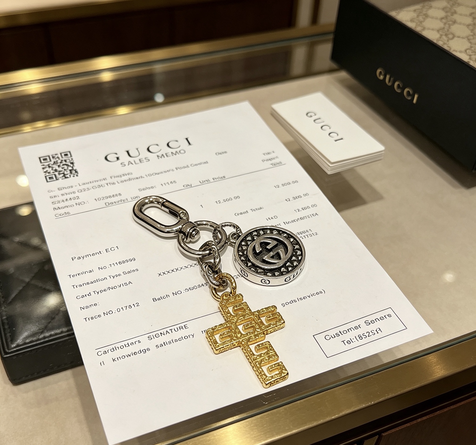 NO:767561,Batch of new product releases Gucci keychains Gucci bag buckles The latest bag charms are of higher quality Stars have the same style Anger Forest series Double G classic models co-branded design concept keychain series The details are distressed and not available in the market Glossy version This one has been out The best-selling model in Gucci Very good match with trendy backpacks, jewelry boutiques, gucci, backpacks, keychain19860909批新品发布 古驰钥匙扣 古驰包包扣 最新款包包挂饰档次更高明星同款Anger Forest系列双G经典款联名设计理念钥匙扣系列 细节对版做旧处理 非市面亮面版型 这款一直在出 古驰里面热卖款 非常好搭配潮流背包,饰品精品,gucci,backpacks,keychain,Jewelry