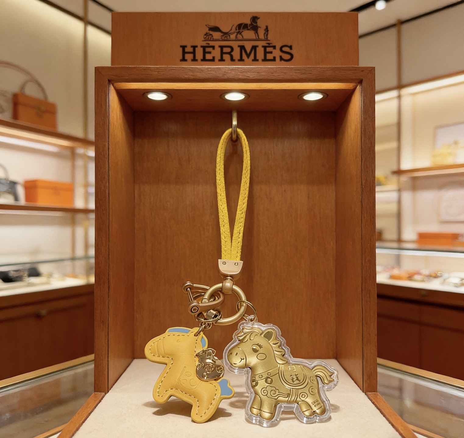 Hermes Rodeo Horse Charm Keychain pendant Yellow leather gold-tone metal light blue leather accents 12cm total length