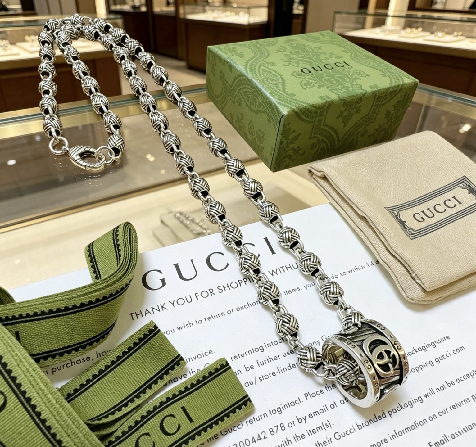 Nuevo lanzamiento 👒 𝐆𝐮𝐜𝐜𝐢 collar, última colección, cadena de mayor calidad, mismo estilo que celebridades, serie…