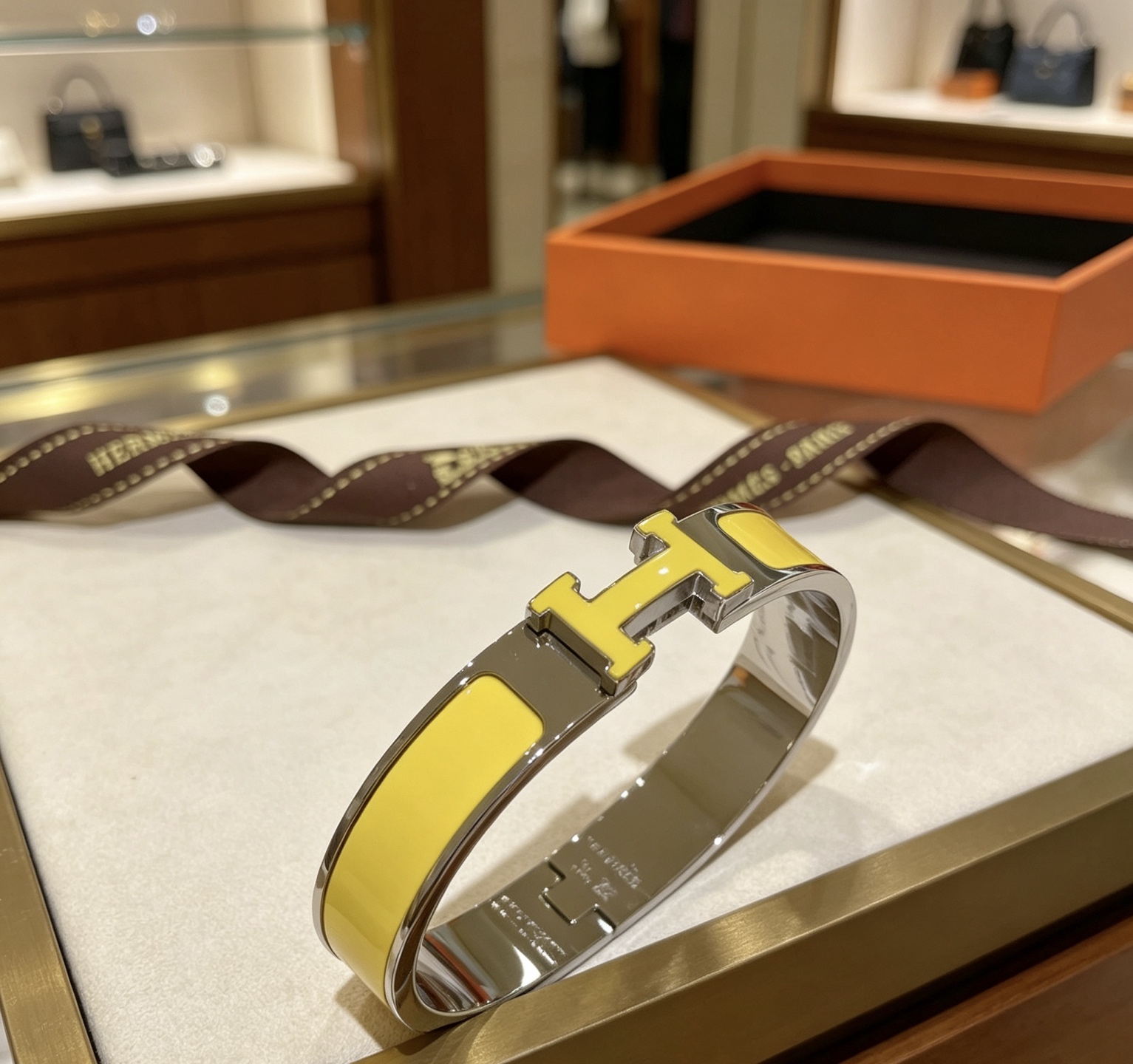Hermes Clic H bracelet palladium-plated metal with yellow enamel PM