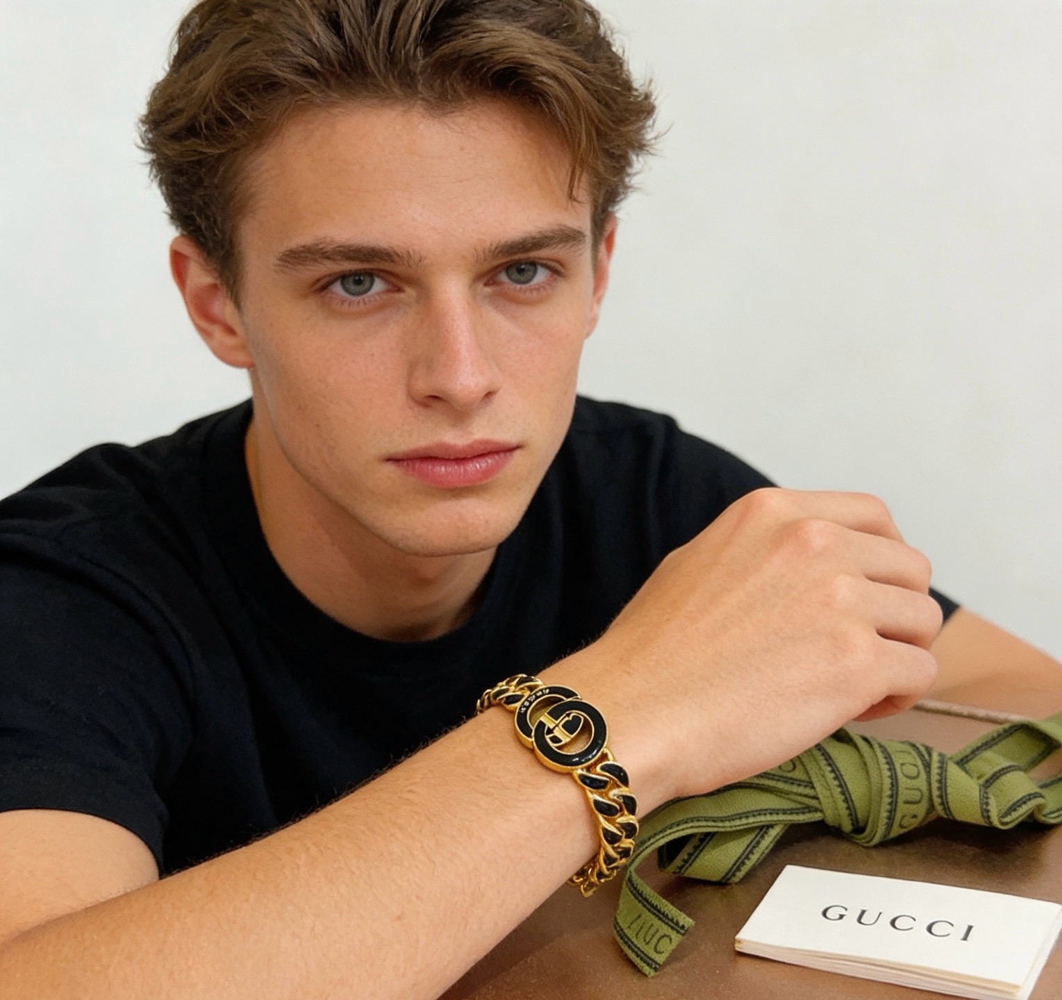 NO:818135,Batch. 2026 Latest Rich Edition Bracelet Pay Attention to Details Exclusive High Quality New Enamel Bracelet Gucci Gucci Bracelet The latest classic model Exquisite regardless of style and texture, it is absolutely top-notch. You can understand it at a glance. Super nice. The best choice to match clothes, a must-have artifact for men and women. The size is 17 to 24 cm. Boutique jewelry, gucci, gucci, bracelet19860909批. 2026最新出炉土豪版手链 认准细节 独家高品质 新品珐琅彩手链 Gucci古驰手链最新款的经典款 精致无论款式 质感 都是绝对的顶尖feel 只要看一眼就懂了超 nice 搭配衣服最佳的选择,男女同款必备神器 码数17到24公分,饰品精品,gucci,gucci,bracelet,Jewelry