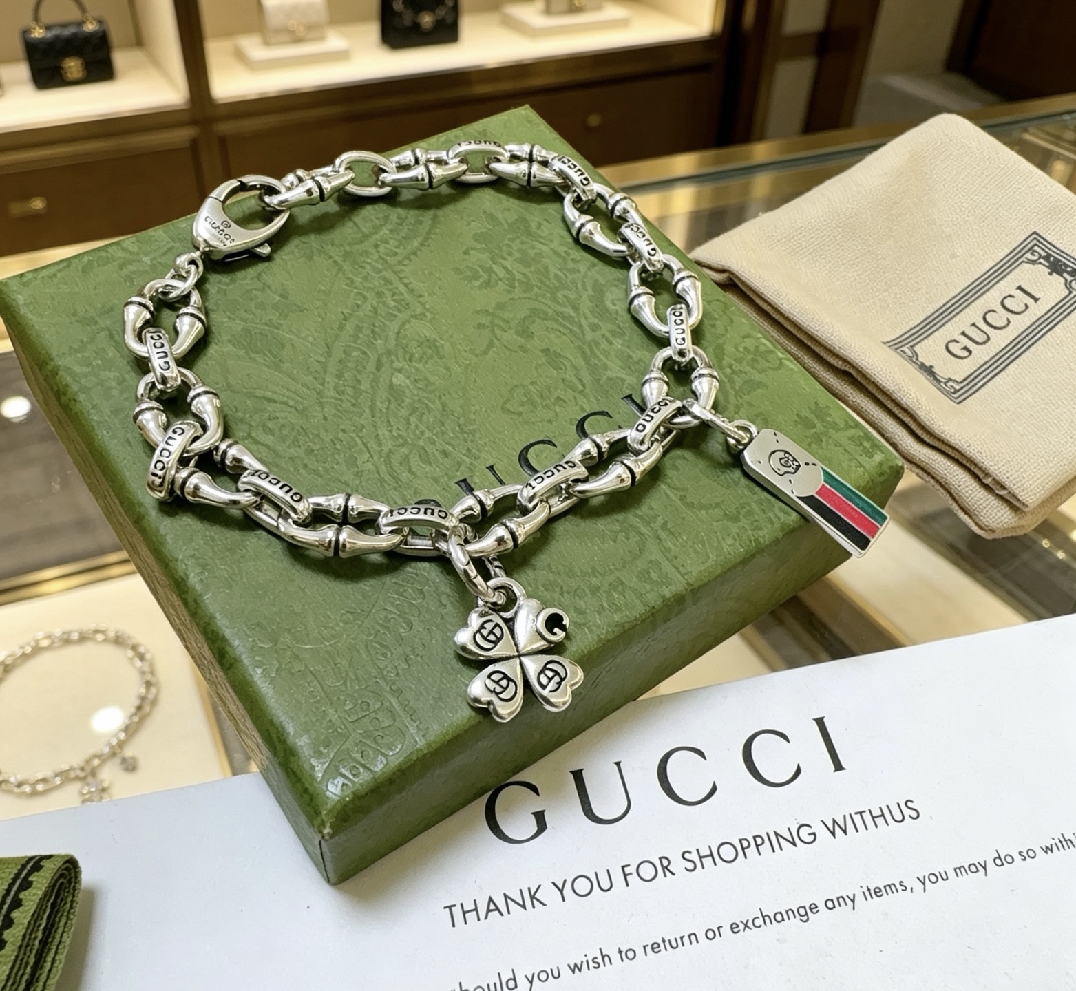 。 古驰推荐款2026最新出炉🌼 Gucci古驰手链最新款的经典款 精致无论款式 质感 都是绝对的顶尖f