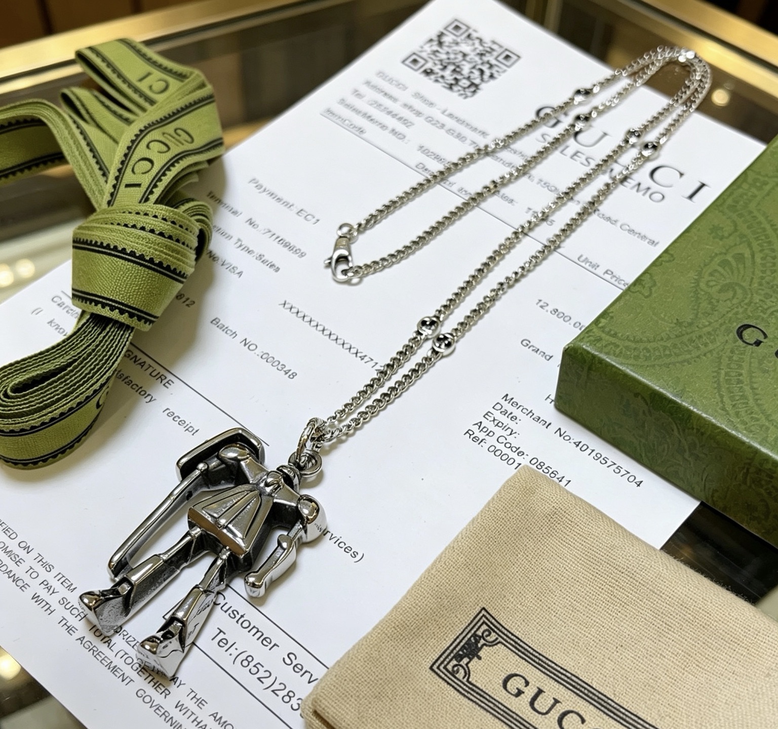 NO:858557,Batch of new products released, handsome Gucci necklace, latest chain, higher grade, same style as Anger Forest series double G Gucci necklace for celebrities, Gucci series necklace, details are distressed, non-market glossy version, this one has been out, best-selling model in Gucci, very good to match trendy clothes, fine jewelry, gucci, necklace19860909批 新品发布巨帅古驰项链最新款链条档次更高明星同款Anger Forest系列双G古驰项链 古驰系列项链 细节对版做旧处理 非市面亮面版型 这款一直在出 古驰里面热卖款 非常好搭配潮流衣服,饰品精品,gucci,necklace,Jewelry
