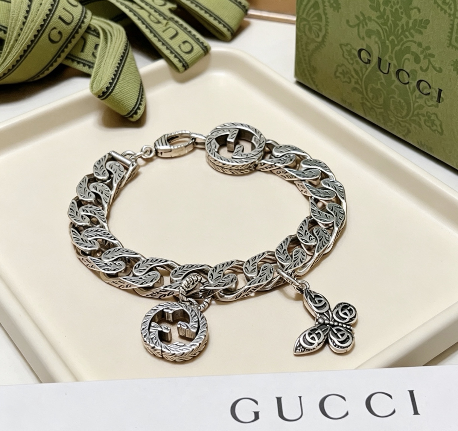 。 古驰推荐款2026最新出炉🌼 Gucci古驰手链最新款的经典款 精致无论款式 质感 都是绝对的顶尖f