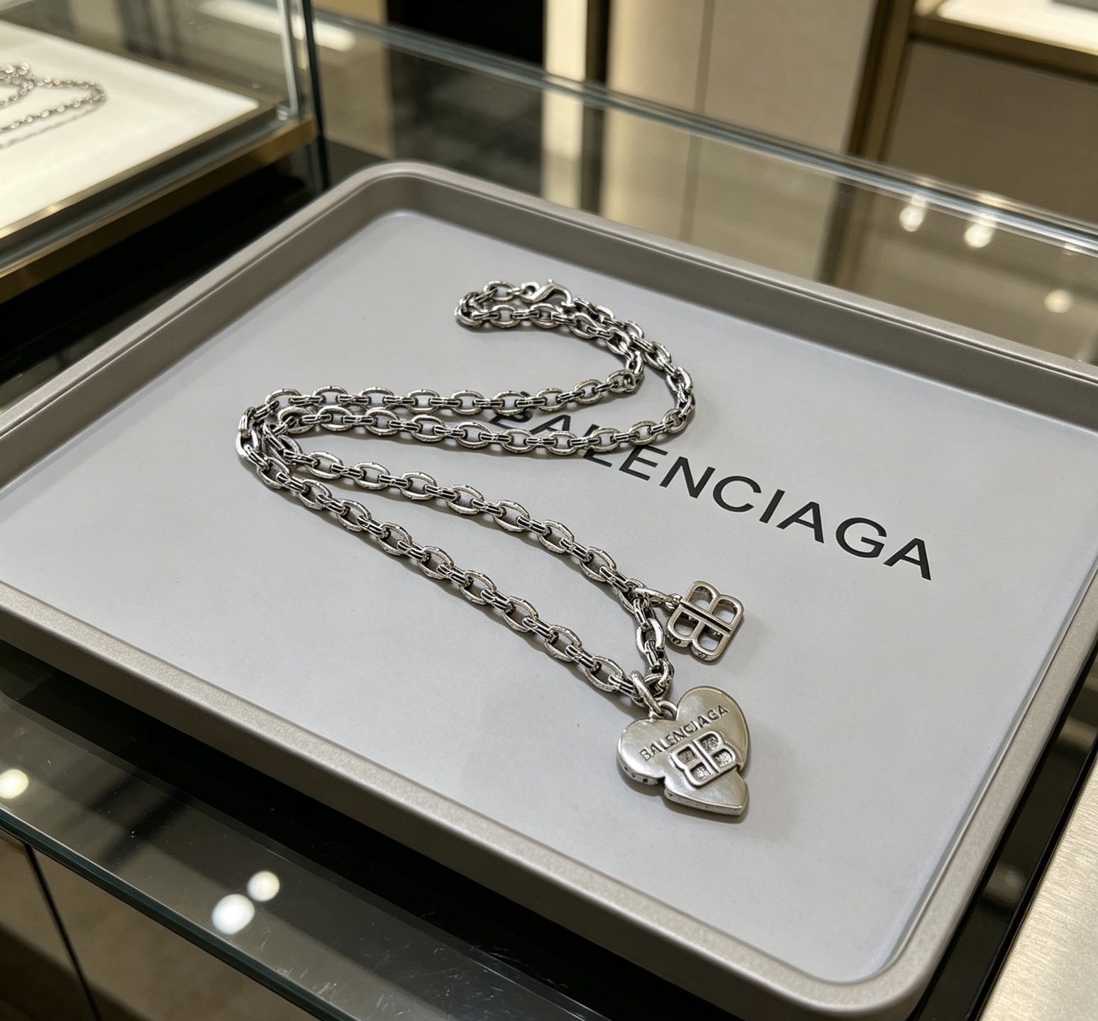 原单货🔹🔹新品 巴黎世家项链 Balenciaga 新款项链🔹专柜一致 细节做工精细 每个细节流程到位 