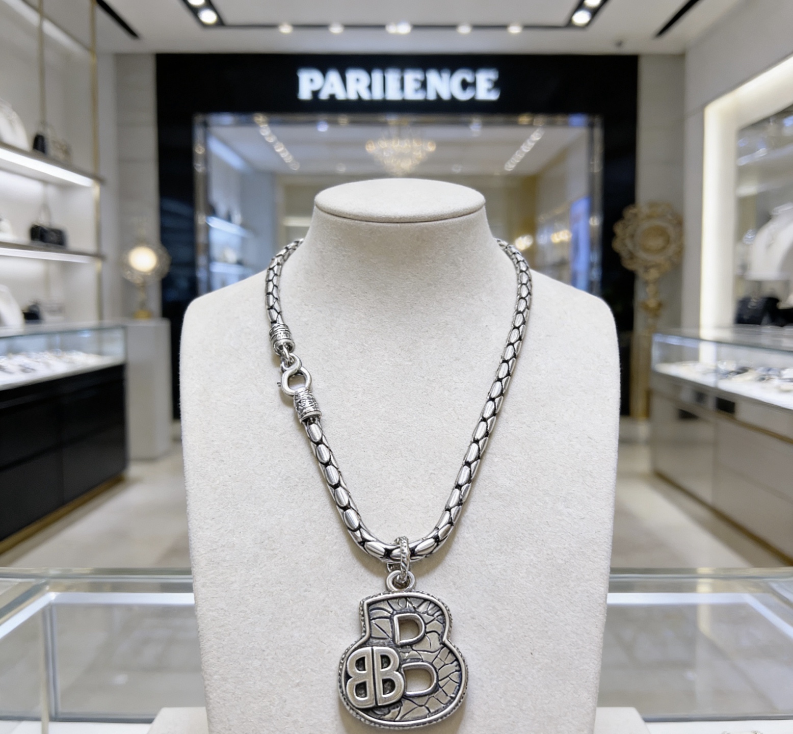 原单货🔹🔹新品 巴黎世家项链 Balenciaga 新款项链🔹专柜一致 细节做工精细 每个细节流程到位 