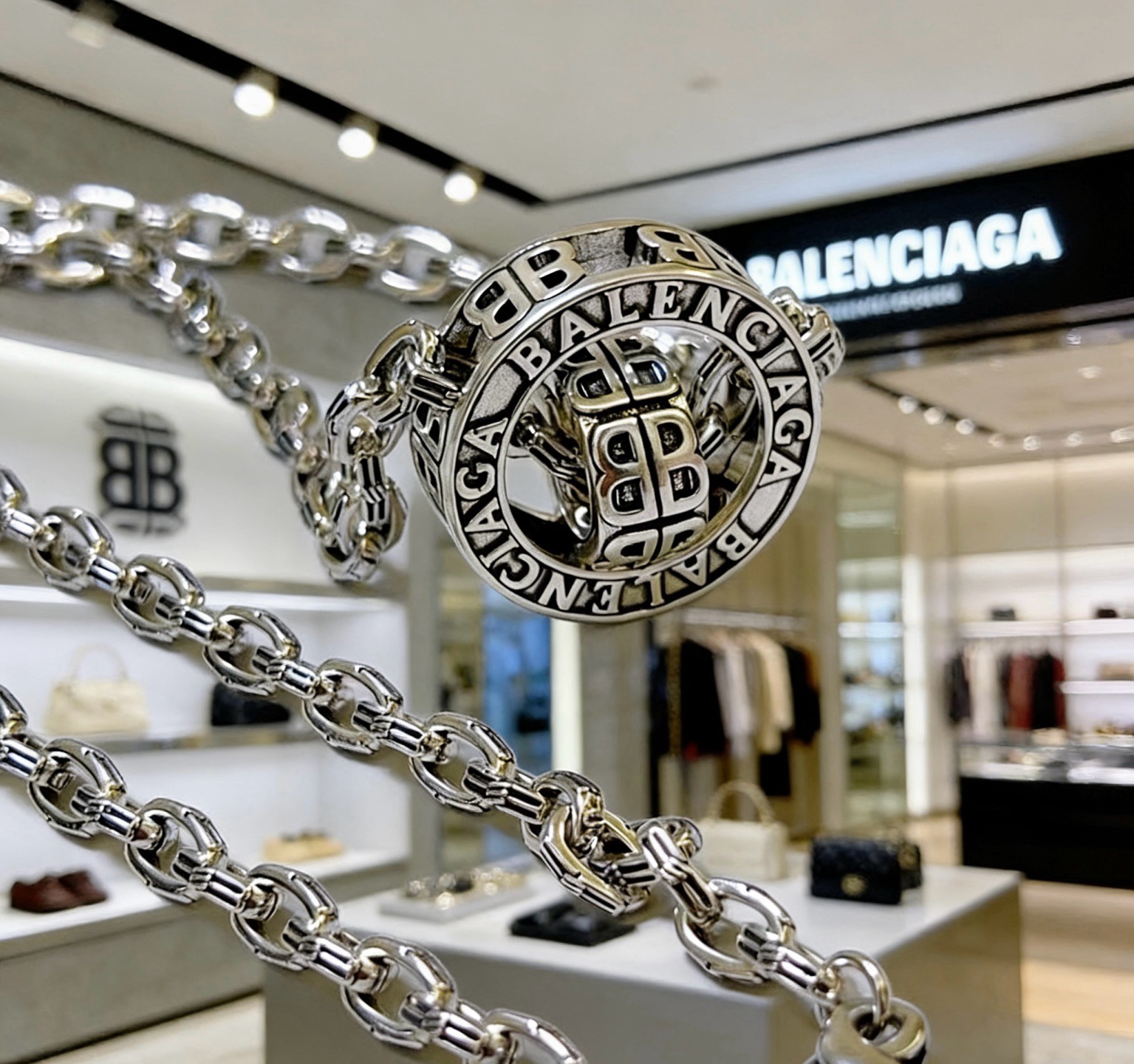 原单货🔹🔹新品 巴黎世家项链 Balenciaga 新款项链🔹专柜一致 细节做工精细 每个细节流程到位 