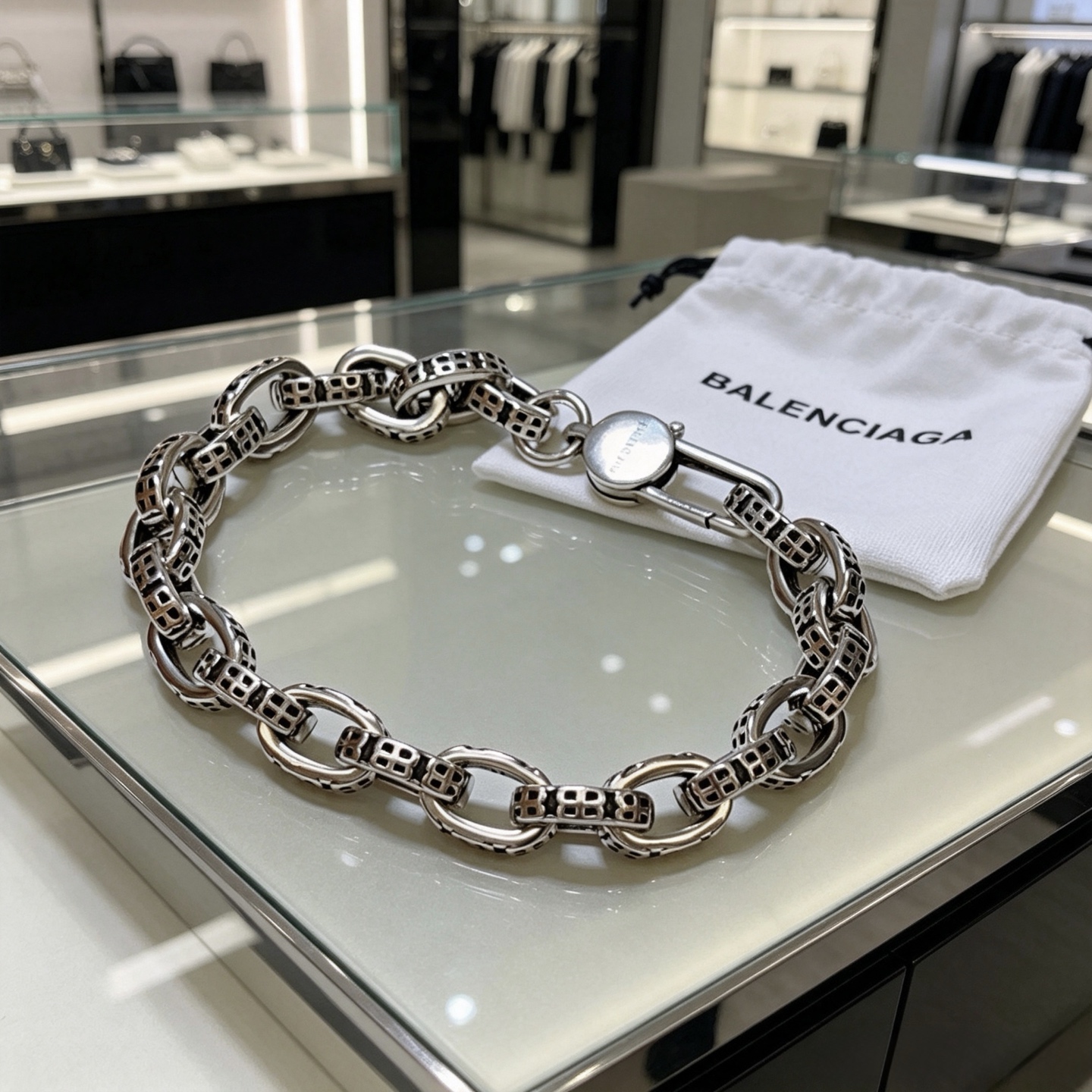 原单货🔹🔹新品 巴黎世家 Balenciaga手链🔹专柜一致巴黎世家手链 男士火爆款出货 设计独特 前卫