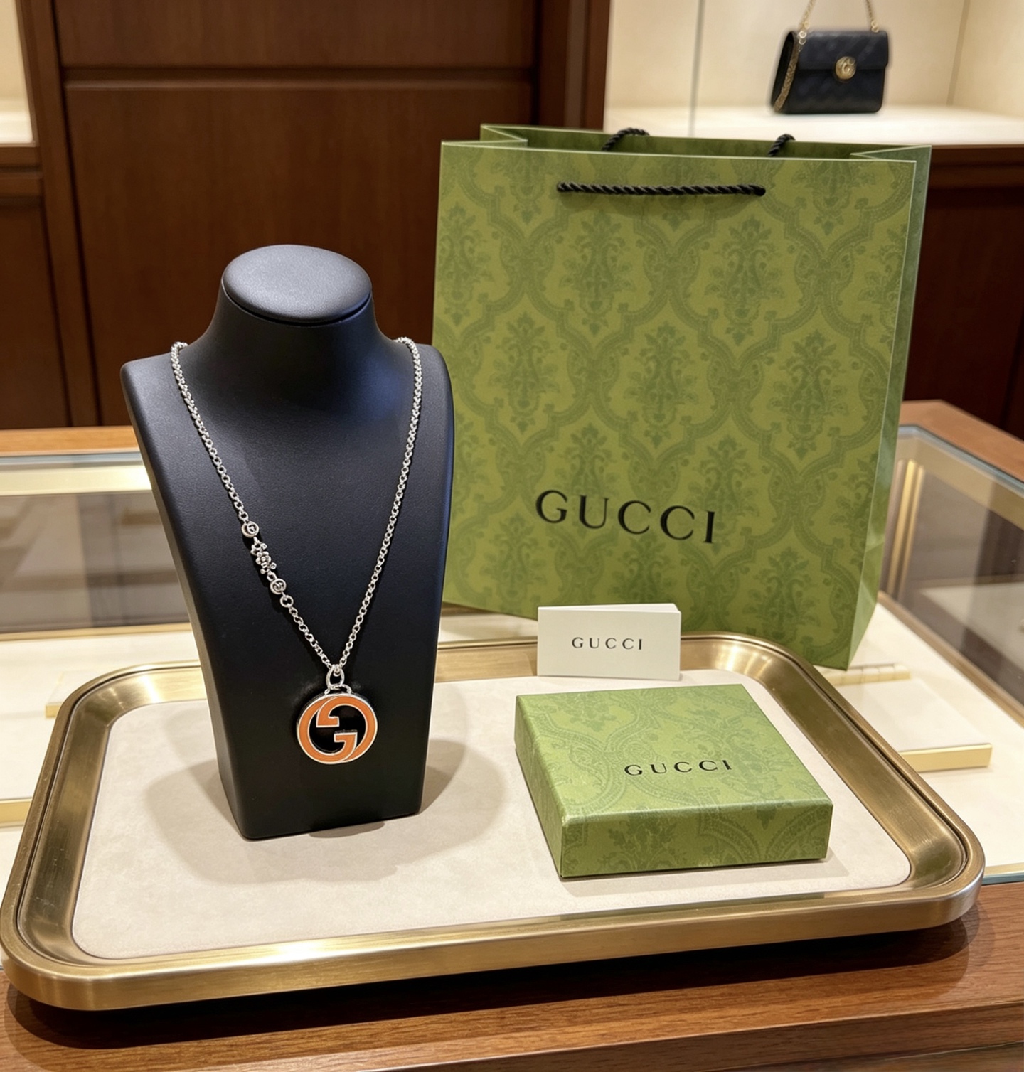 NO:862329,Batch. New product released. The latest model of the handsome Gucci necklace is of higher quality. The same style as the Anger Forest series double G Gucci necklace for celebrities. The details are distressed. The glossy version is not available in the market. This model has been released. It is a best-selling model in Gucci. It goes well with trendy clothes, high-quality jewelry, Gucci, and necklaces.19860909批. 新品发布巨帅古驰项链最新款链条档次更高明星同款Anger Forest系列双G古驰项链 细节对版做旧处理 非市面亮面版型 这款一直在出 古驰里面热卖款 非常好搭配潮流衣服,饰品精品,gucci,necklace,Jewelry