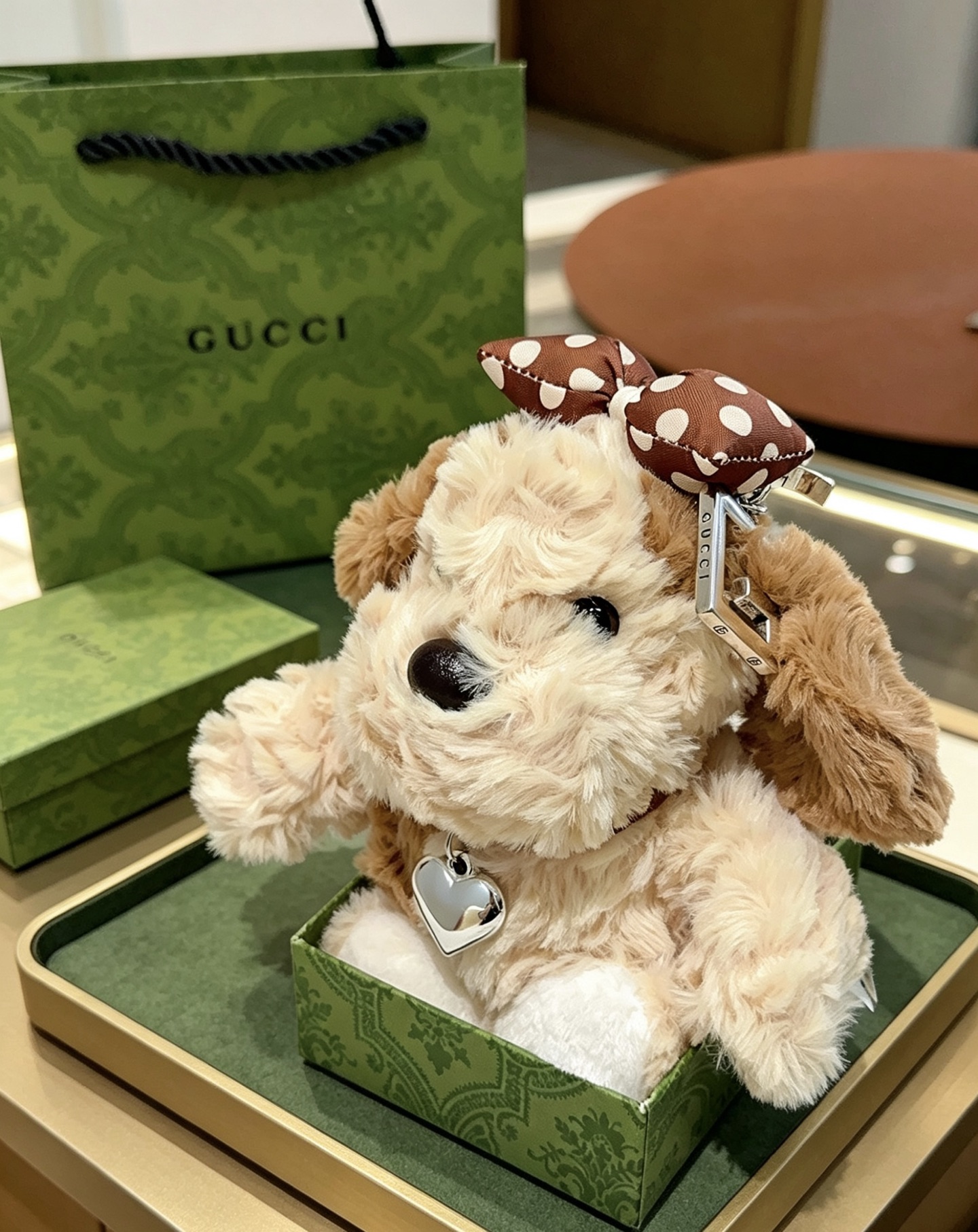 新品发布 👒𝐆𝐮𝐜𝐜𝐢古驰钥匙扣 古驰包包扣 最新款包包挂饰档次更高明星同款Anger Forest系列 新品发布 👒𝐆𝐮𝐜𝐜𝐢古驰钥匙扣 古驰包包扣 最新款包包挂饰档次更高明星同款Anger Forest系列