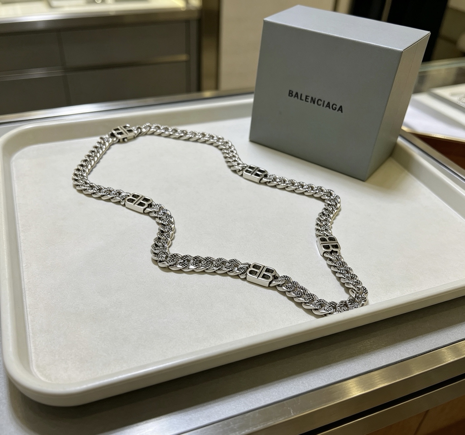 原单货🔹🔹新品 巴黎世家项链 Balenciaga 新款项链🔹专柜一致 细节做工精细 每个细节流程到位 