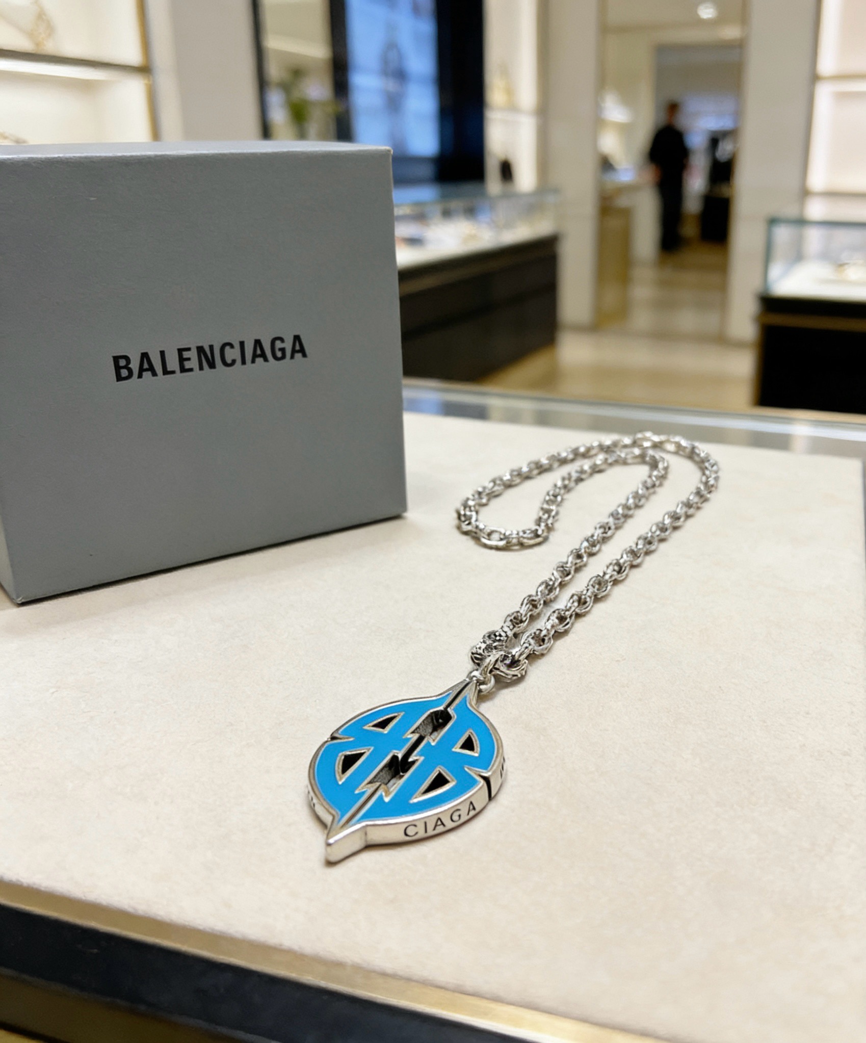 原单货🔹🔹新品 巴黎世家项链 Balenciaga 新款项链🔹专柜一致 细节做工精细 每个细节流程到位 