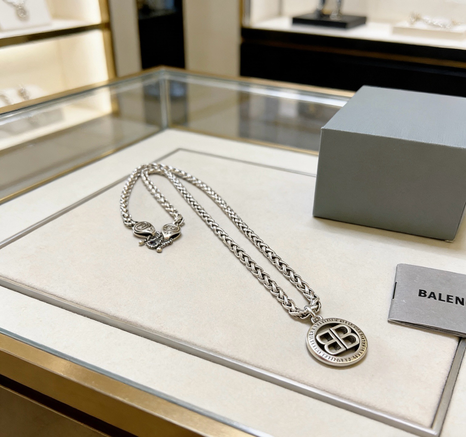 原单货🔹🔹新品 巴黎世家项链 Balenciaga 新款项链🔹专柜一致 细节做工精细 每个细节流程到位 