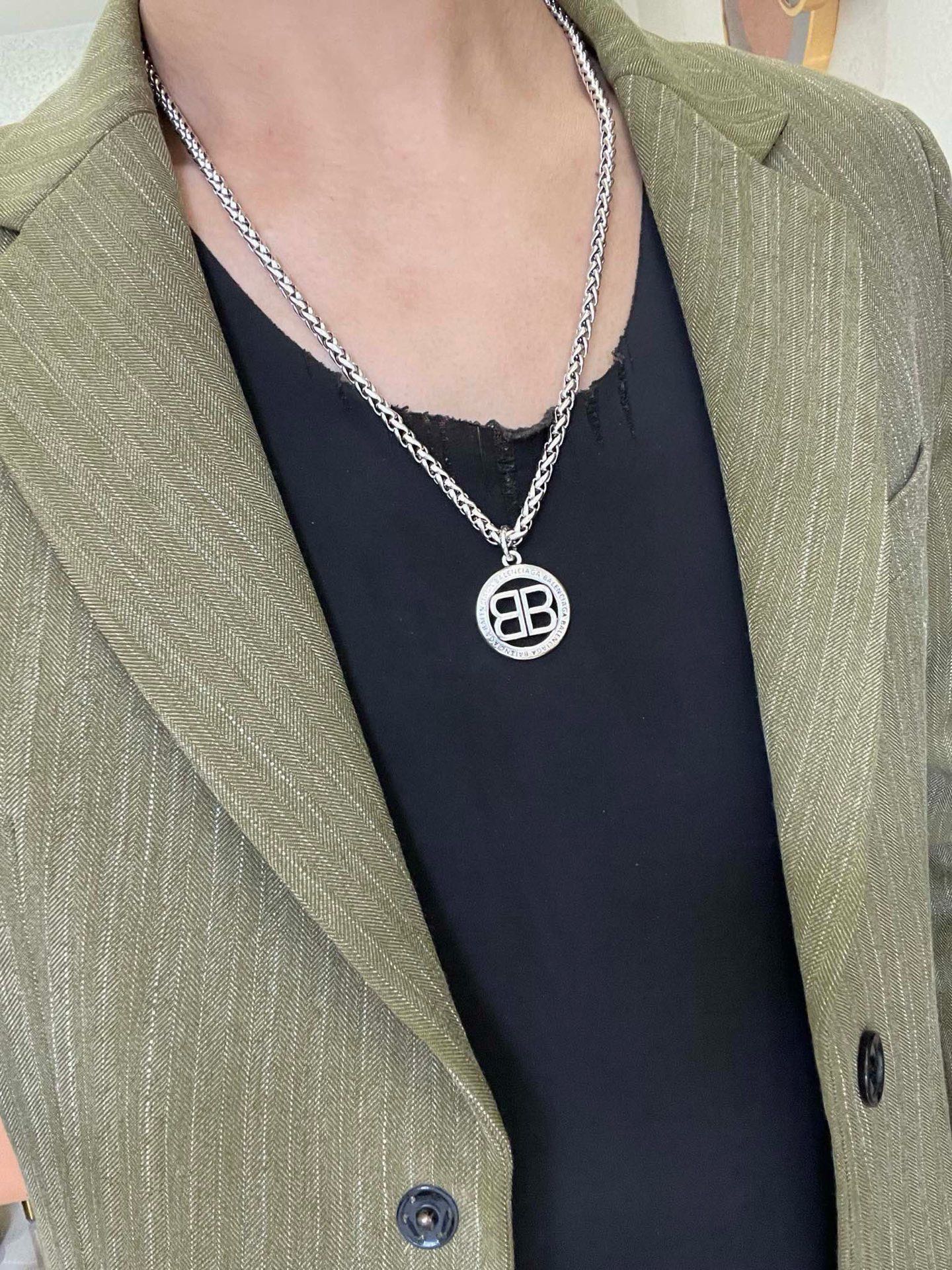 原单货🔹🔹新品 巴黎世家项链 Balenciaga 新款项链🔹专柜一致 细节做工精细 每个细节流程到位 