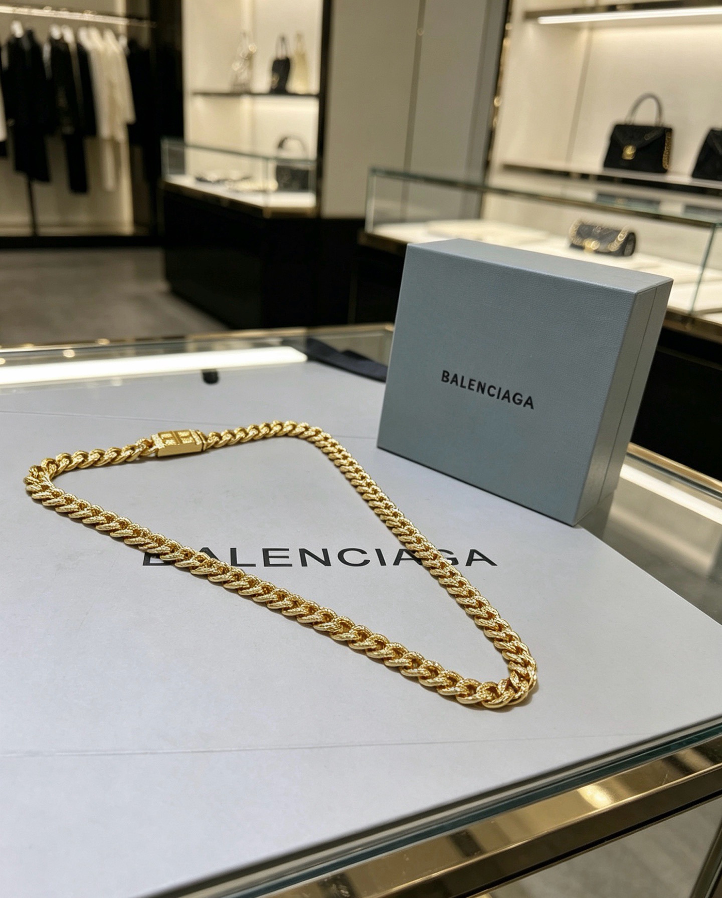 原单货🔹🔹新品 巴黎世家项链 Balenciaga 新款项链🔹专柜一致 细节做工精细 每个细节流程到位 