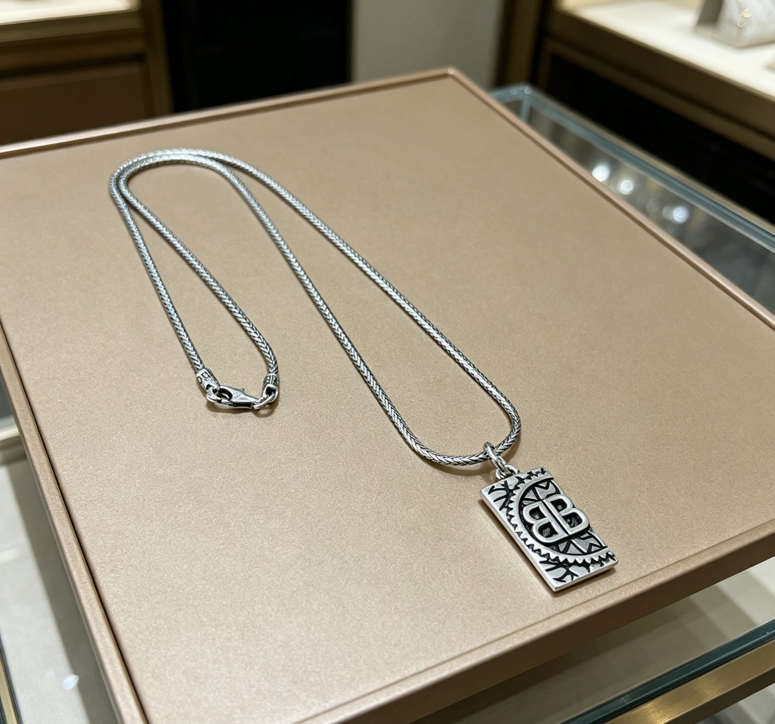 原单货🔹🔹新品 巴黎世家项链 Balenciaga 新款项链🔹专柜一致 细节做工精细 每个细节流程到位 