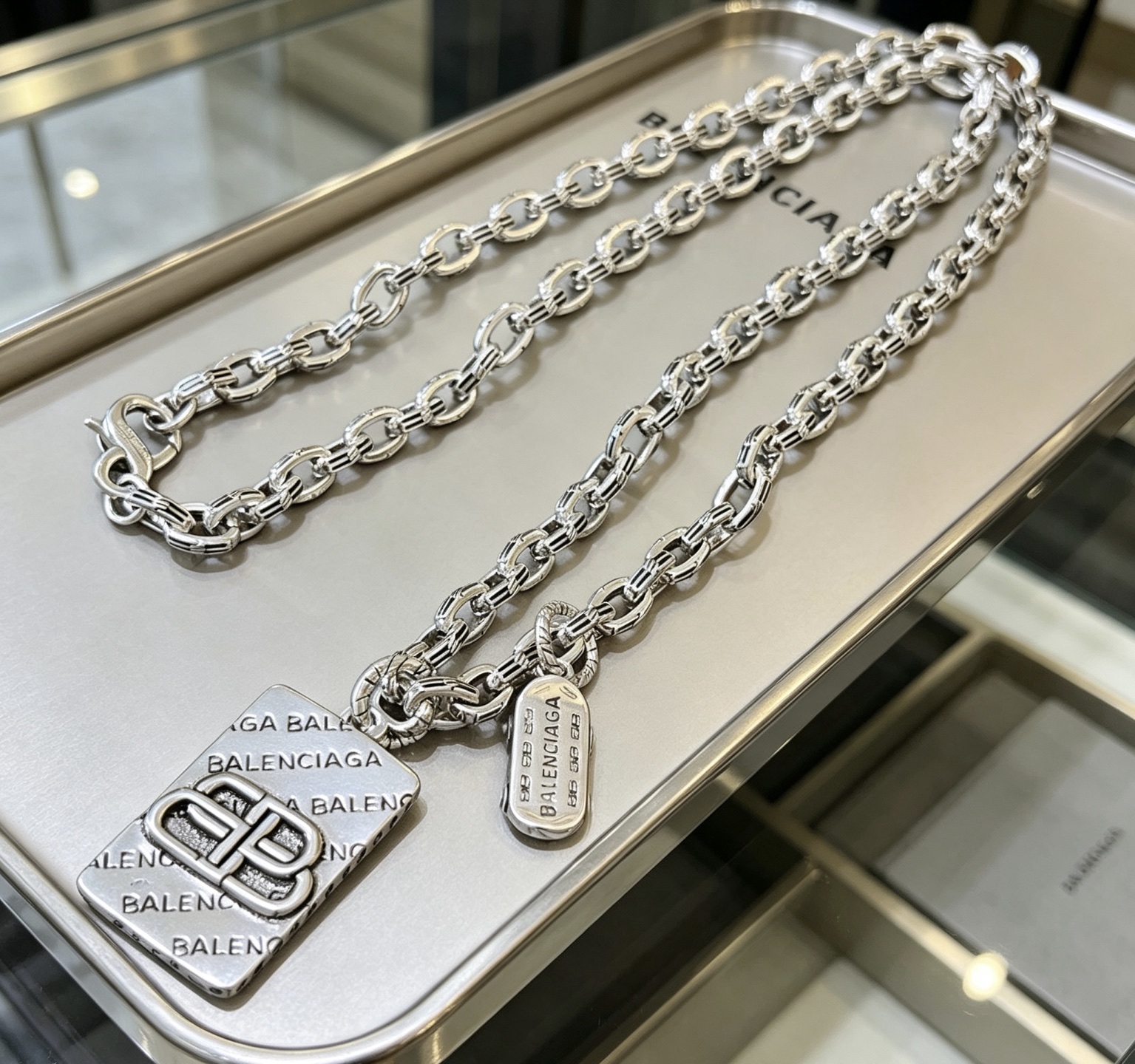 原单货🔹🔹新品 巴黎世家项链 Balenciaga 新款项链🔹专柜一致 细节做工精细 每个细节流程到位 