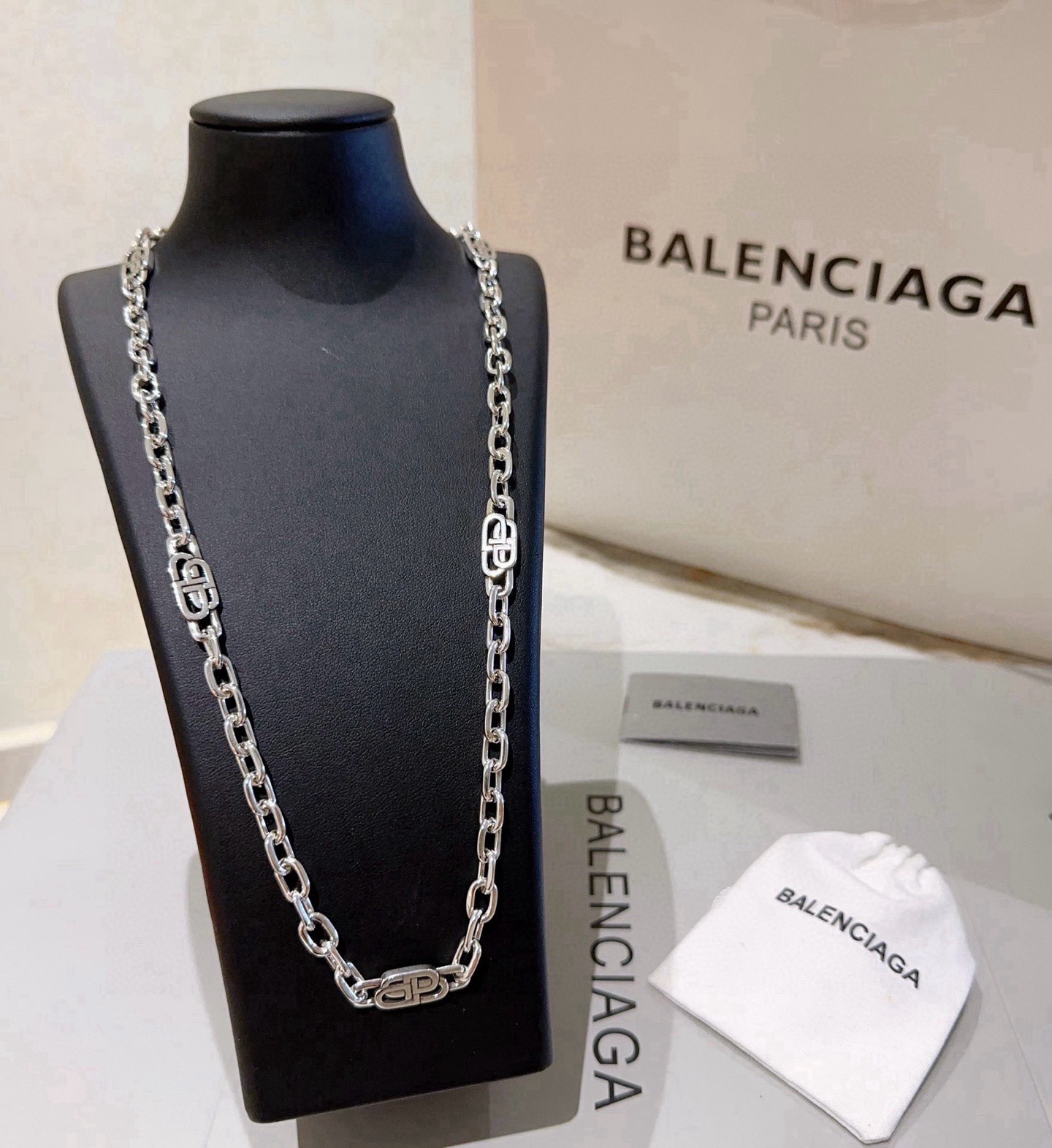 原单货🔹🔹新品 巴黎世家项链 Balenciaga 新款项链🔹专柜一致 细节做工精细 每个细节流程到位 