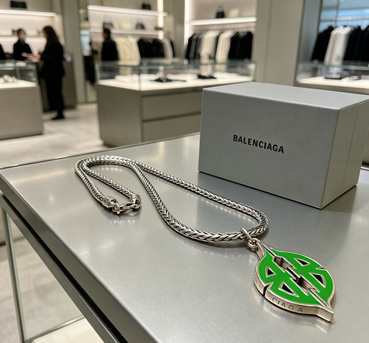 原单货🔹🔹新品 巴黎世家项链 Balenciaga 新款项链🔹专柜一致 细节做工精细 每个细节流程到位 