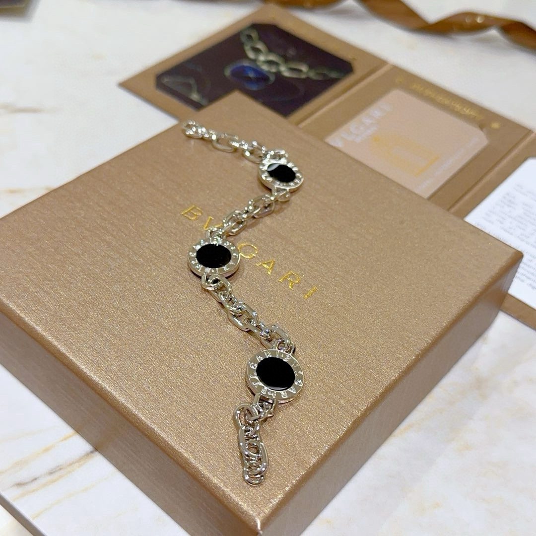 Bvlgari Haute Joaillerie Fine Jewelry Earrings Necklace Ring 8