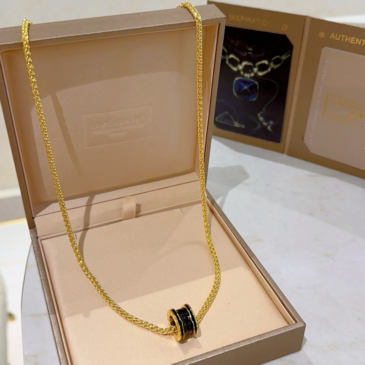 Bvlgari Haute Joaillerie Fine Jewelry Earrings Necklace Ring Ref 7