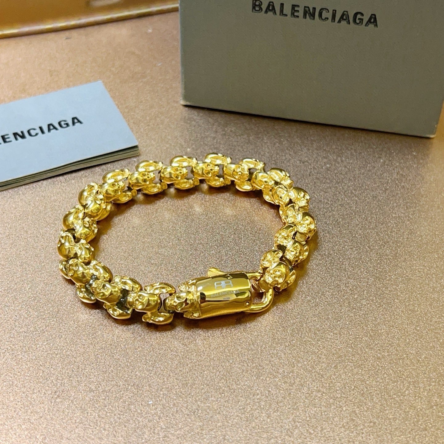 原单货🔹🔹新品 巴黎世家 Balenciaga手链🔹专柜一致巴黎世家手链 男士火爆款出货 设计骷髅头独特