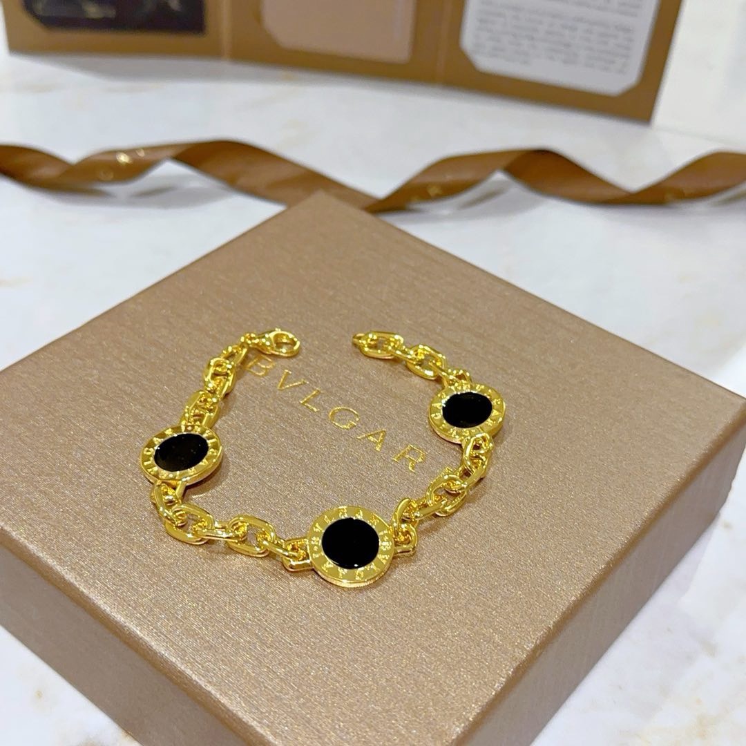 Bvlgari Haute Joaillerie Fine Jewelry Earrings Necklace Ring Ref 6