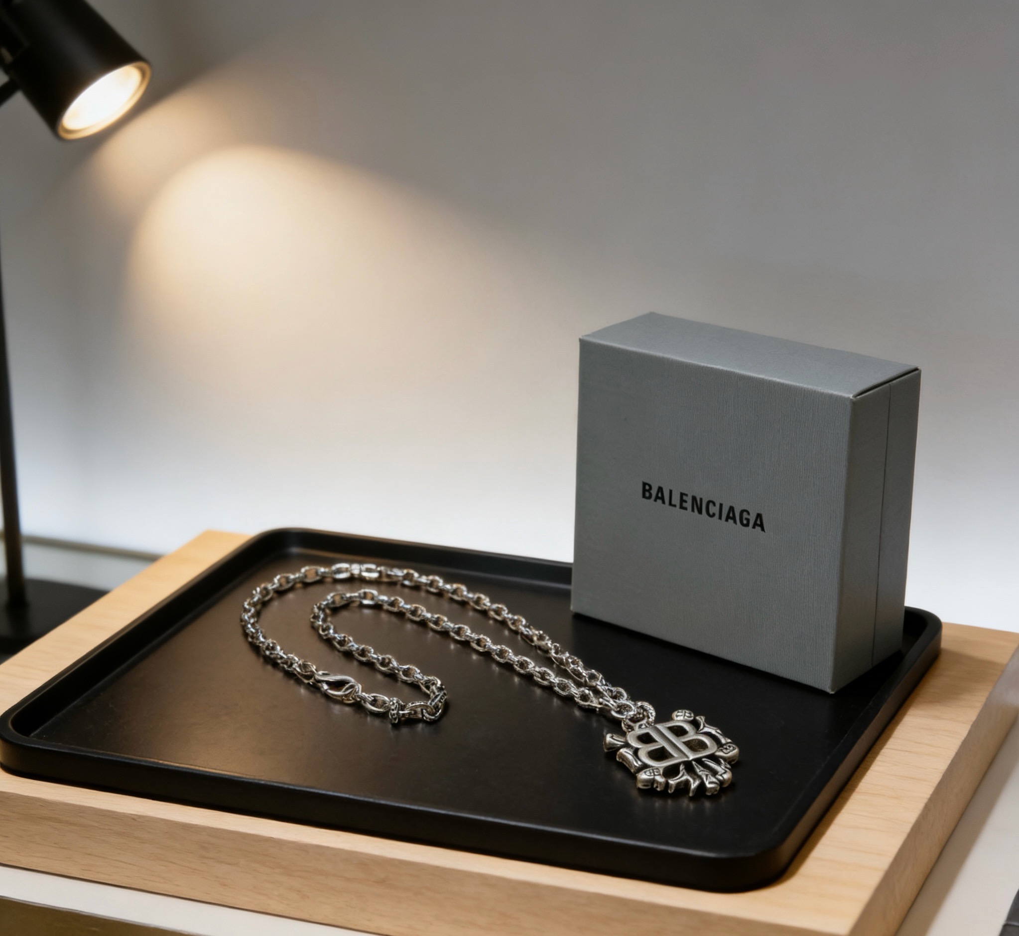 原单货🔹🔹新品 巴黎世家项链 Balenciaga 新款项链🔹专柜一致 细节做工精细 每个细节流程到位 
