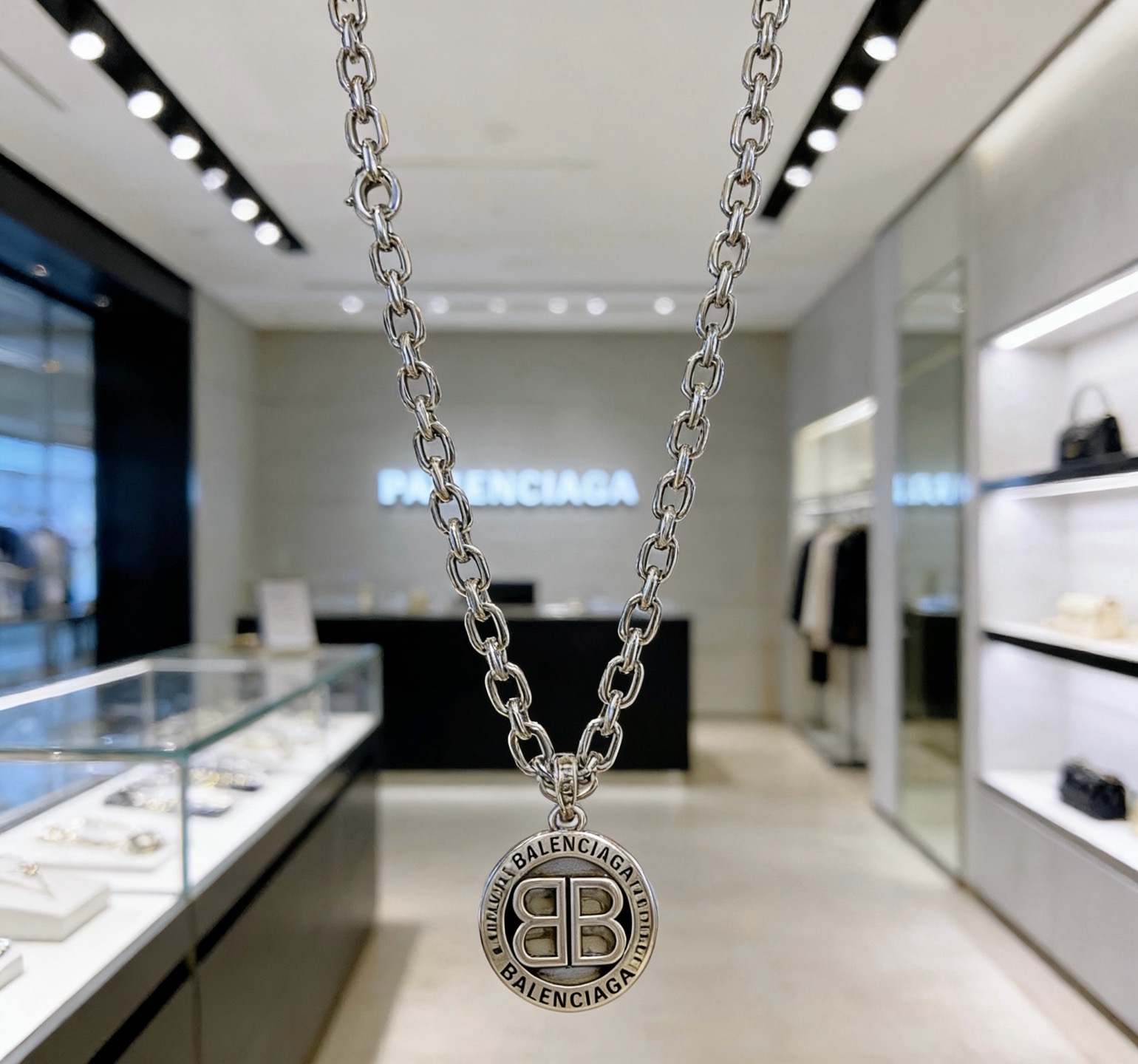 原单货🔹🔹新品 巴黎世家项链 Balenciaga 新款项链🔹专柜一致 细节做工精细 每个细节流程到位 
