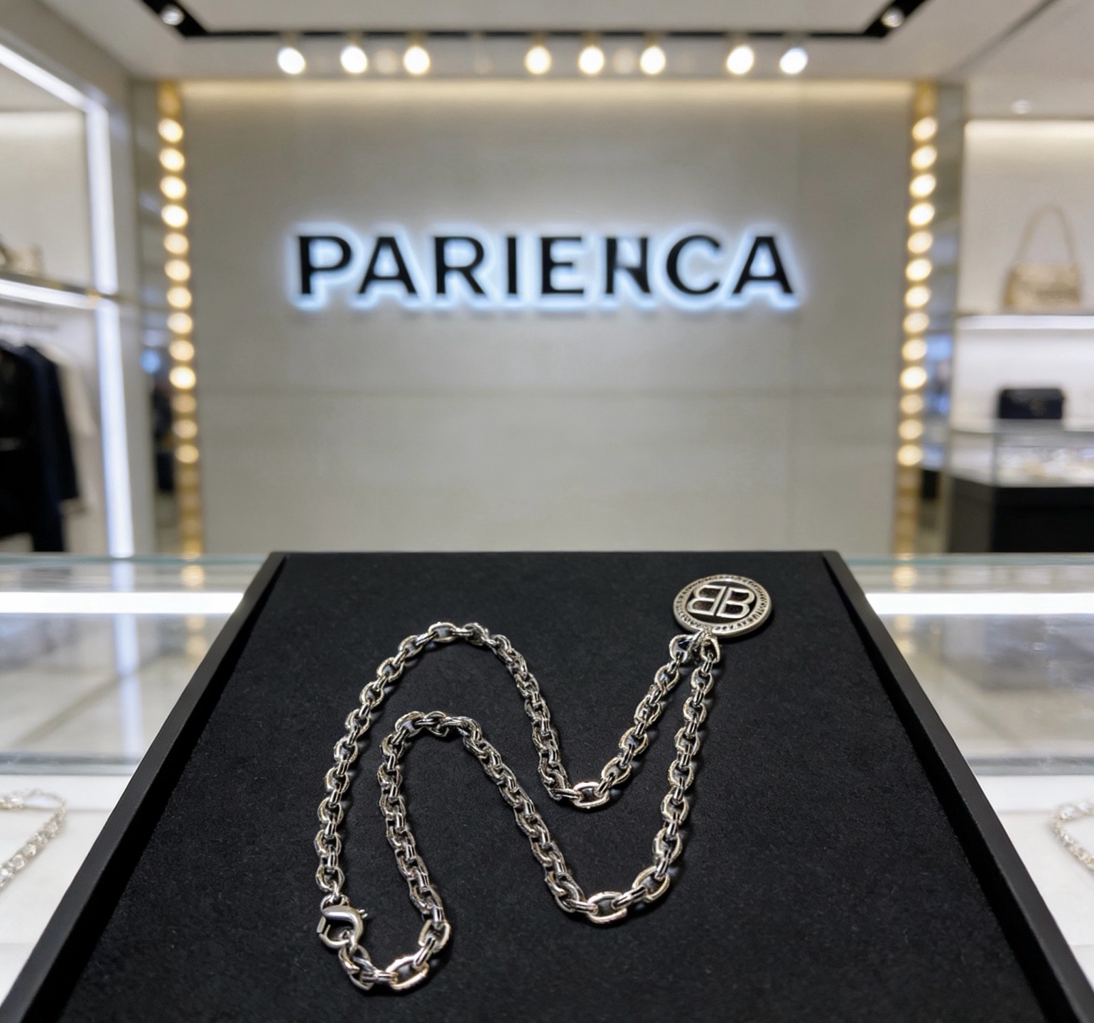 原单货🔹🔹新品 巴黎世家项链 Balenciaga 新款项链🔹专柜一致 细节做工精细 每个细节流程到位 