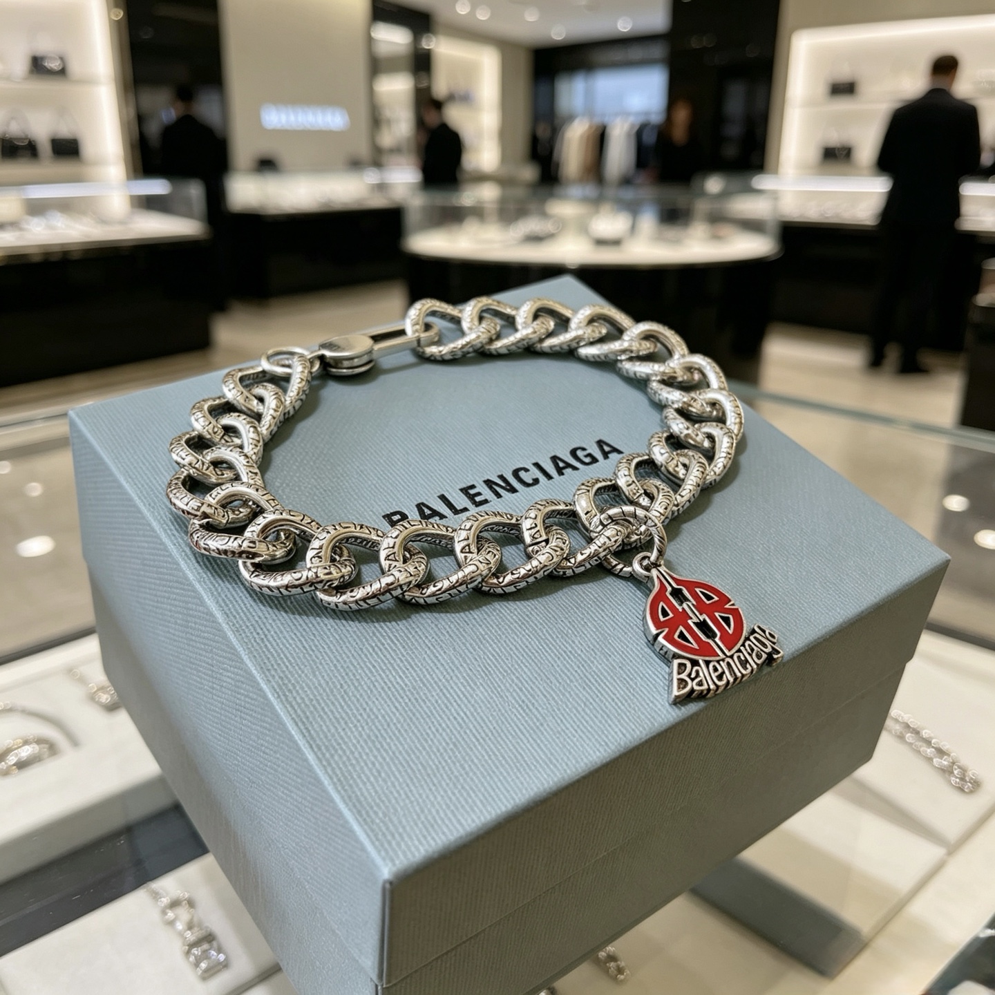 原单货🔹🔹新品 巴黎世家 Balenciaga手链🔹专柜一致巴黎世家手链 男士火爆款出货 设计独特 前卫