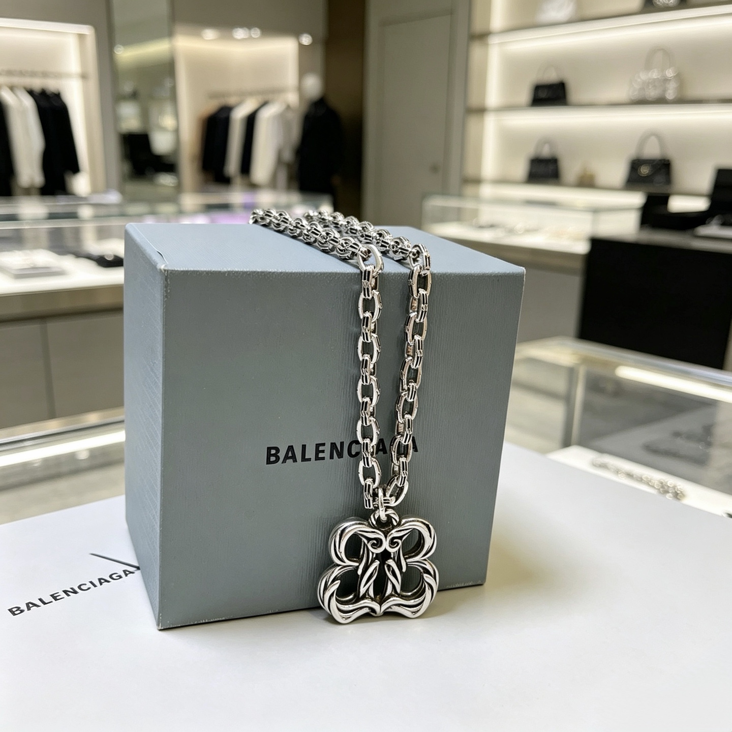 原单货🔹🔹新品 巴黎世家项链 Balenciaga 新款项链🔹专柜一致 细节做工精细 每个细节流程到位 