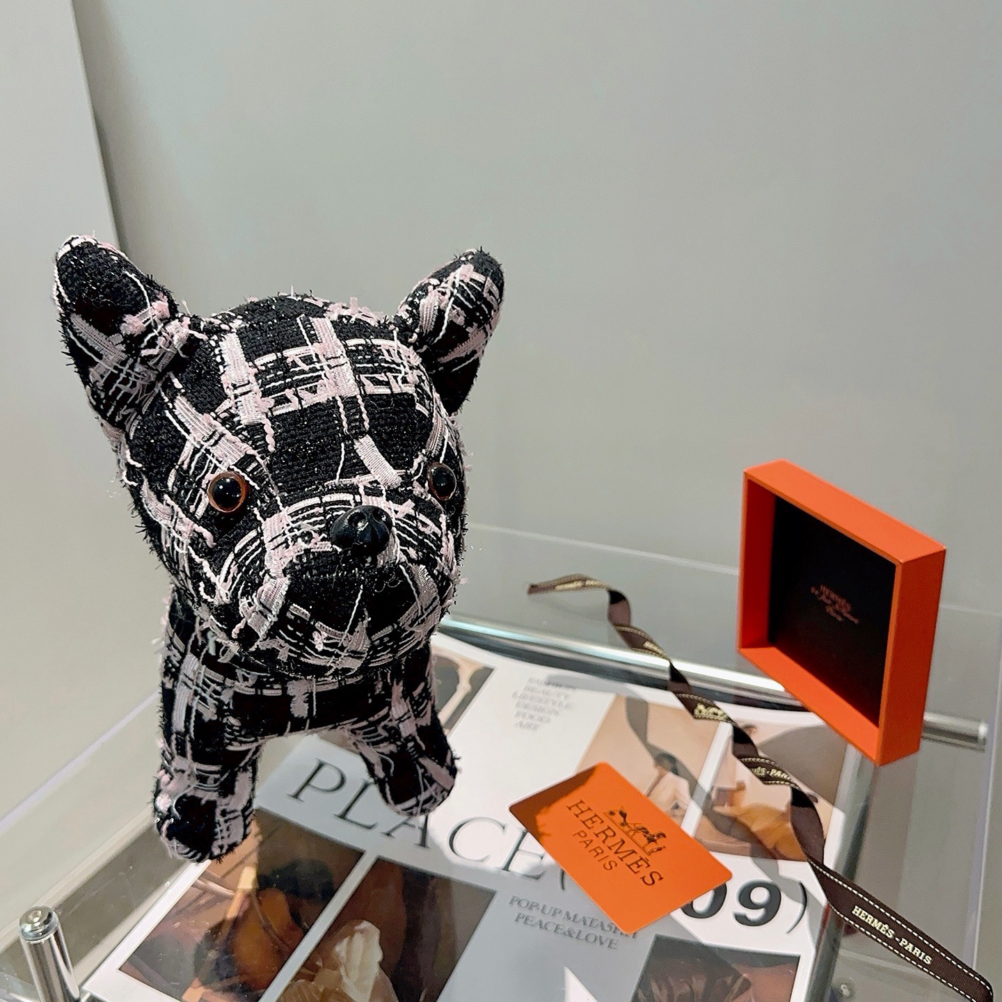 爆款来袭 爱马仕官网首发新品法斗玩偶独家高品质发售 出口法国订单新品发布 ，爱马仕的一款法斗公仔🧸 纯手