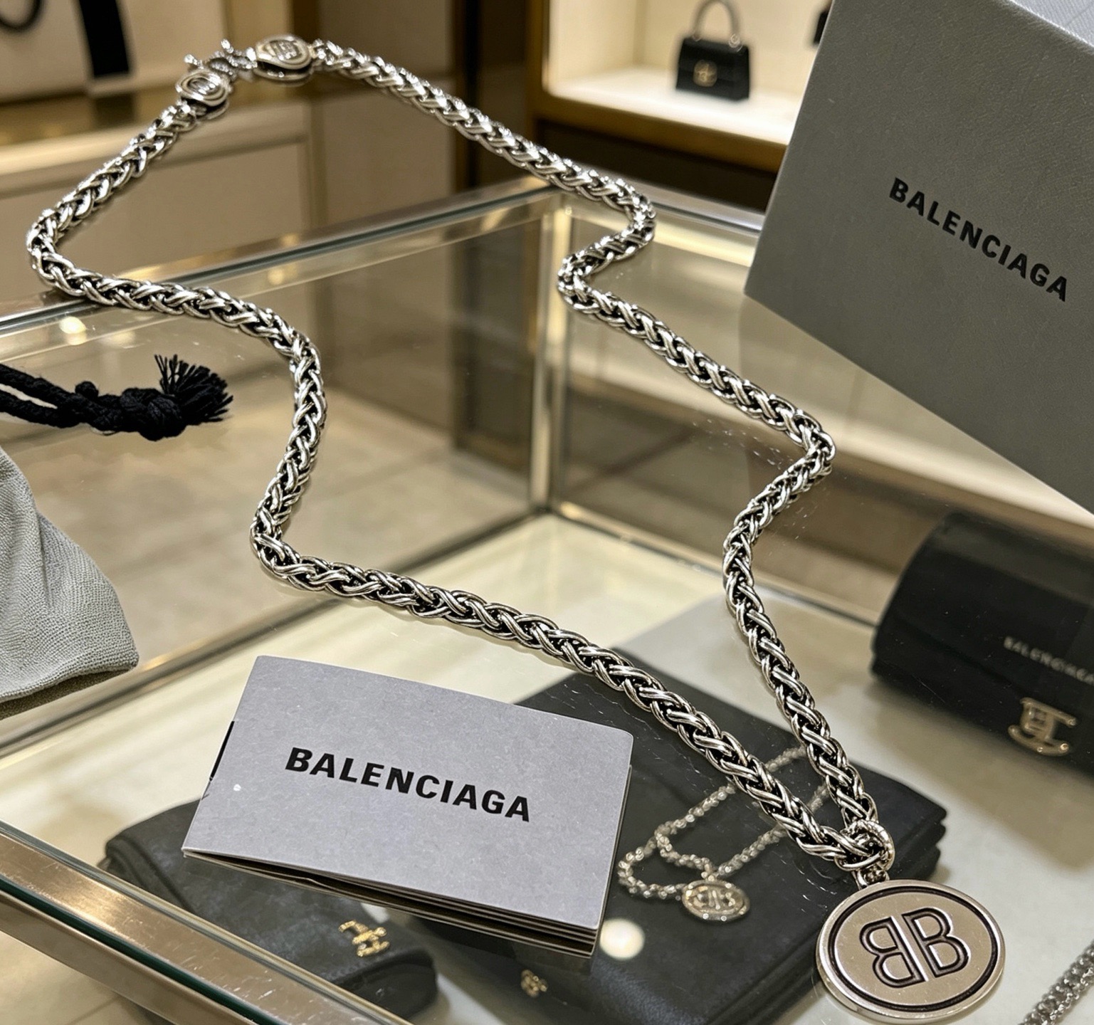 原单货🔹🔹新品 巴黎世家项链 Balenciaga 新款项链🔹专柜一致 细节做工精细 每个细节流程到位 