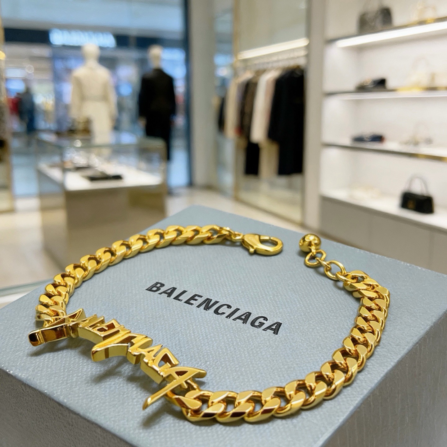 高品质高质感 原单货🔹🔹新品 巴黎世家 Balenciaga手链🔹专柜一致巴黎世家手链 男士火爆款出货 