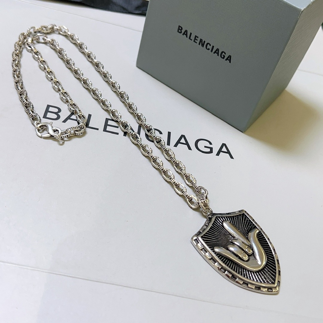 原单货🔹🔹新品 巴黎世家项链 Balenciaga 新款项链🔹专柜一致 细节做工精细 每个细节流程到位 