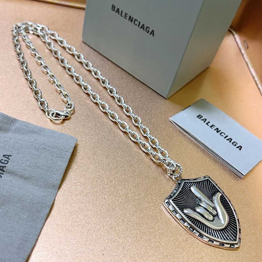 原单货🔹🔹新品 巴黎世家项链 Balenciaga 新款项链🔹专柜一致 细节做工精细 每个细节流程到位 