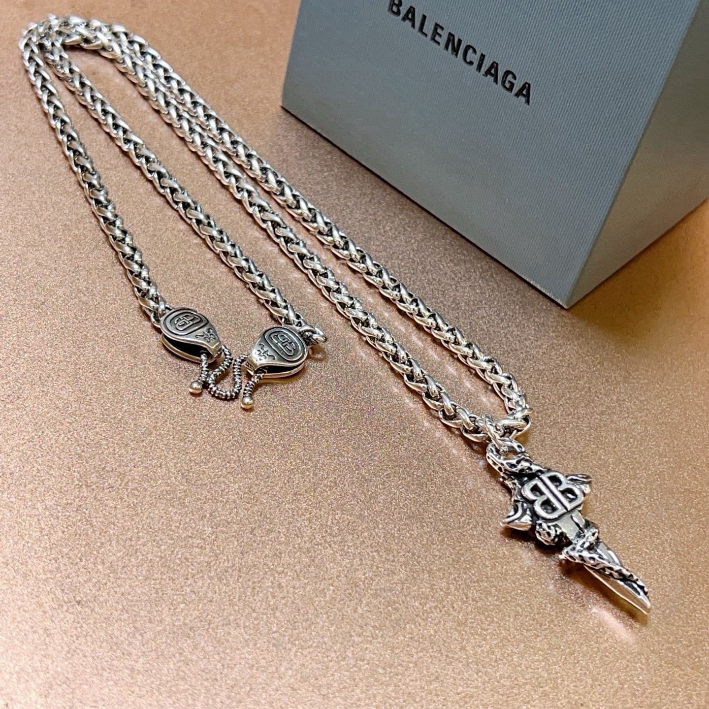 原单货🔹🔹新品 巴黎世家项链 Balenciaga 新款项链🔹专柜一致 细节做工精细 每个细节流程到位 