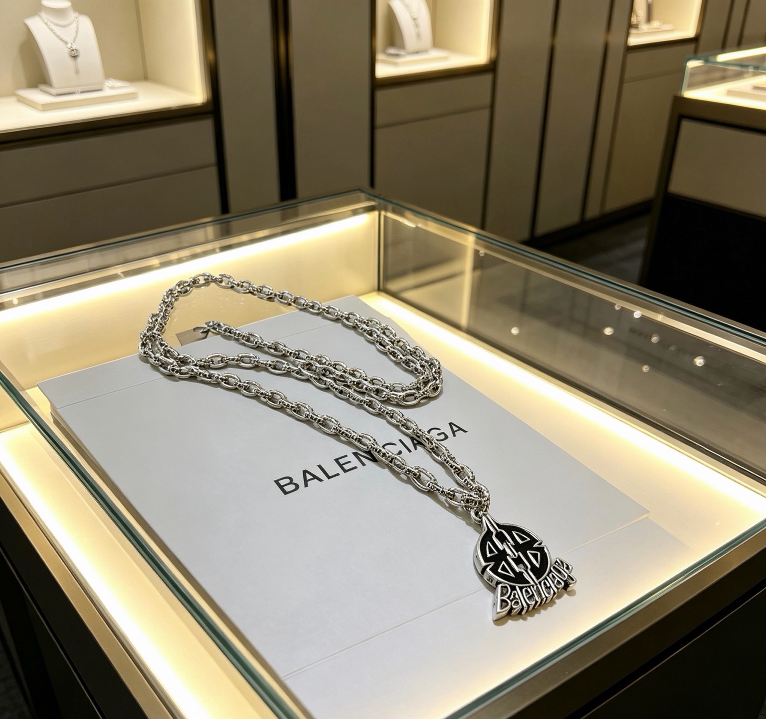 原单货🔹🔹新品 巴黎世家项链 Balenciaga 新款项链🔹专柜一致 细节做工精细 每个细节流程到位 
