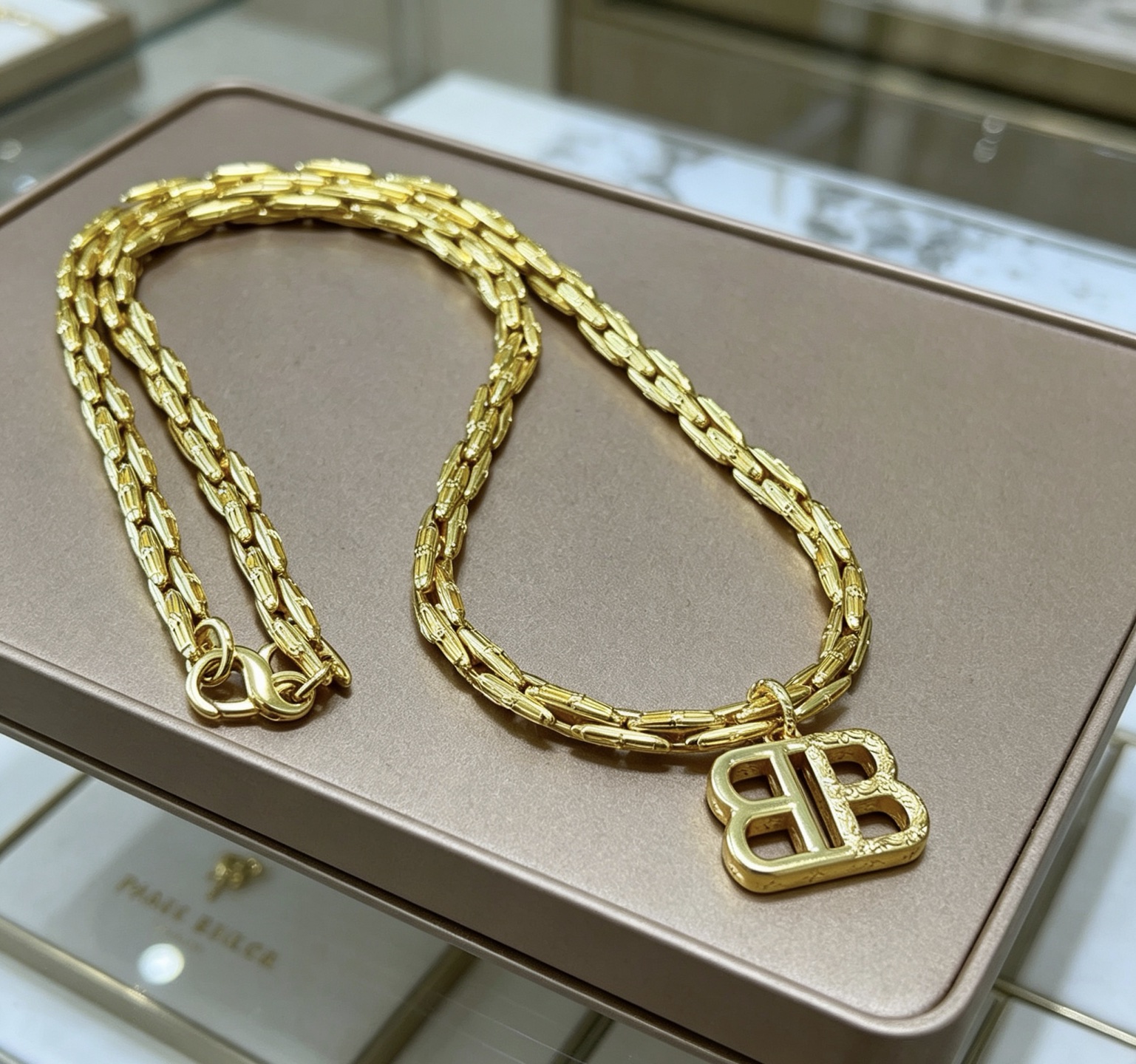 原单货🔹🔹新品 巴黎世家项链 Balenciaga 新款项链🔹专柜一致 细节做工精细 每个细节流程到位 