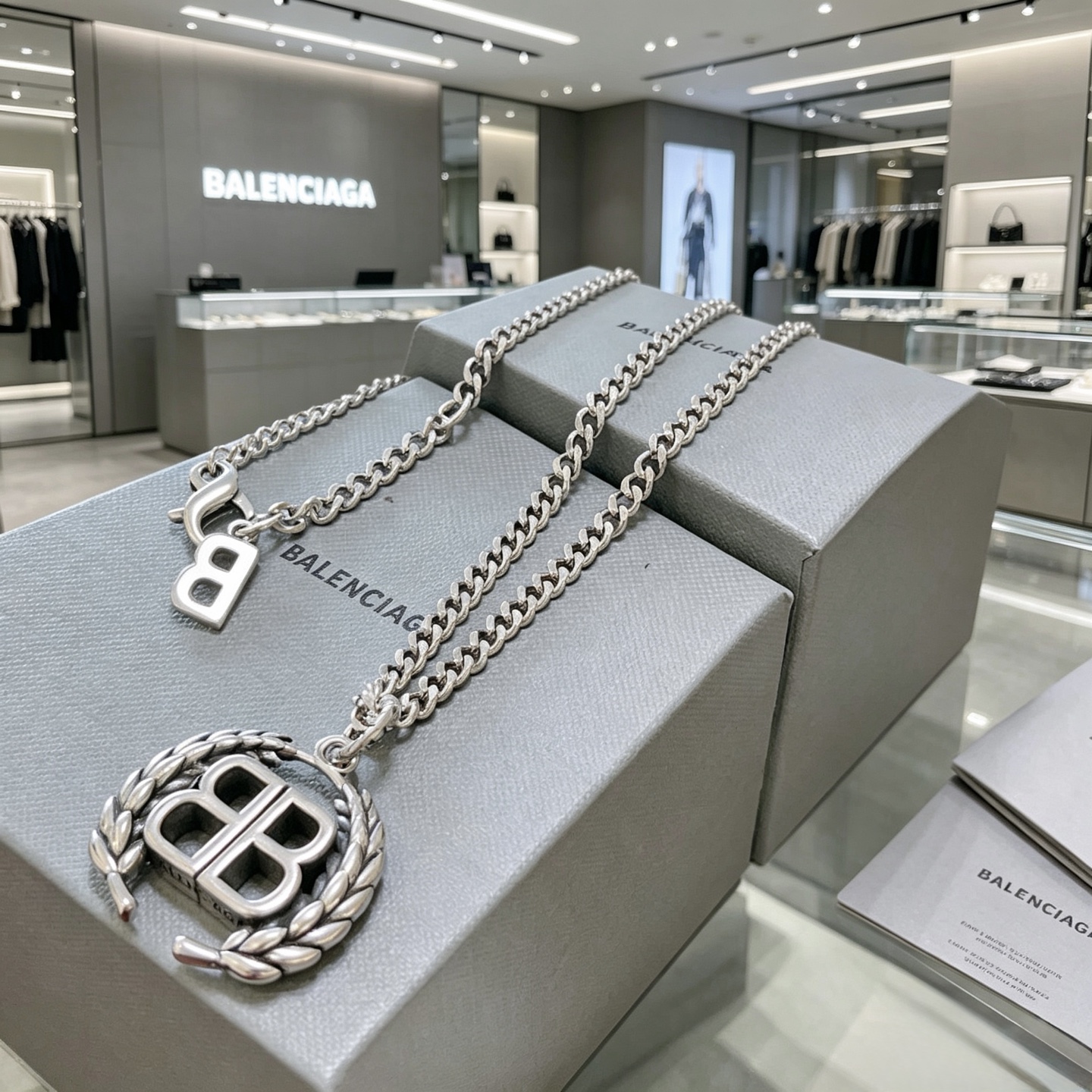 原单货🔹🔹新品 巴黎世家项链 Balenciaga 新款项链🔹专柜一致 细节做工精细 每个细节流程到位 