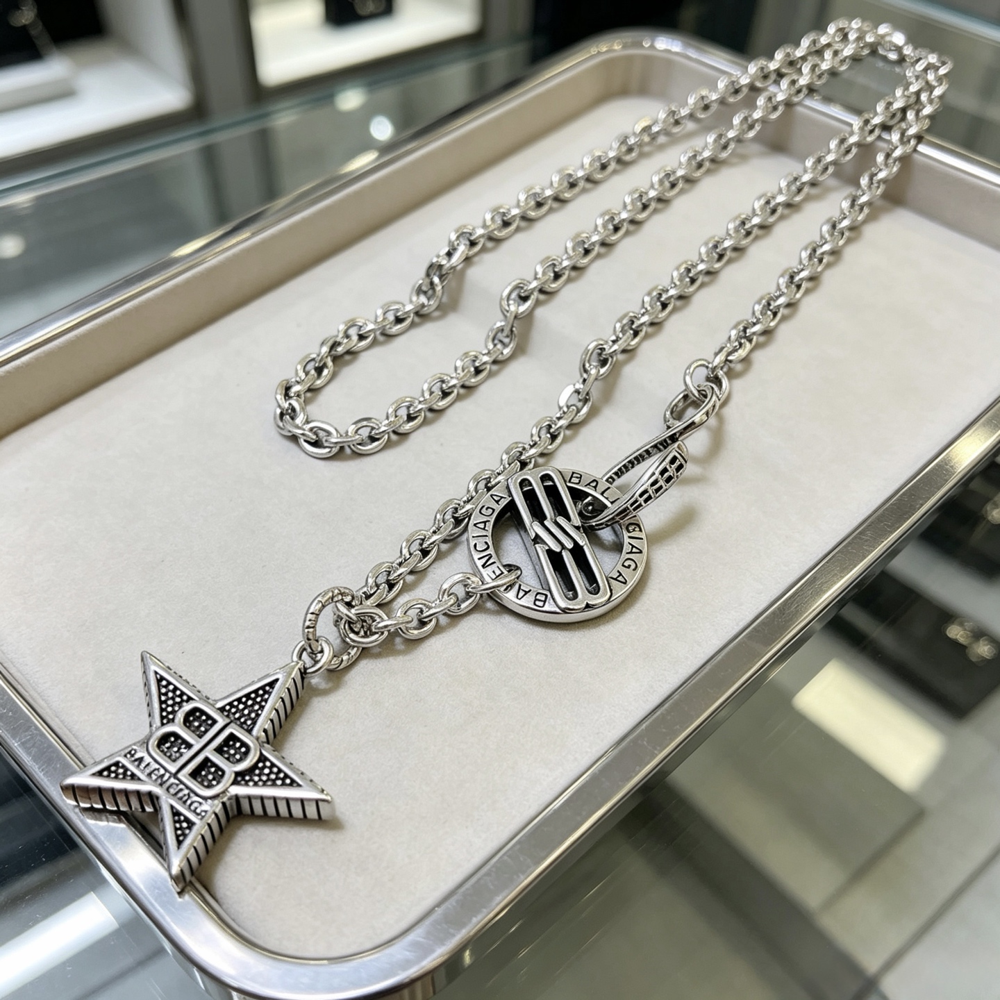 原单货🔹🔹新品 巴黎世家项链 Balenciaga 新款项链🔹专柜一致 细节做工精细 每个细节流程到位 