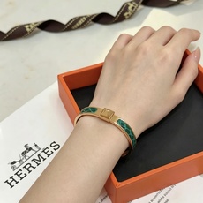 金字塔新品 真鳄鱼皮 🐊支持验皮 Hermes 爱马仕手镯 ❗️v金原版定制 爱马仕手环 鳄鱼皮材质工艺 金字塔新品 真鳄鱼皮 🐊支持验皮 Hermes 爱马仕手镯 ❗️v金原版定制 爱马仕手环 鳄鱼皮材质工艺