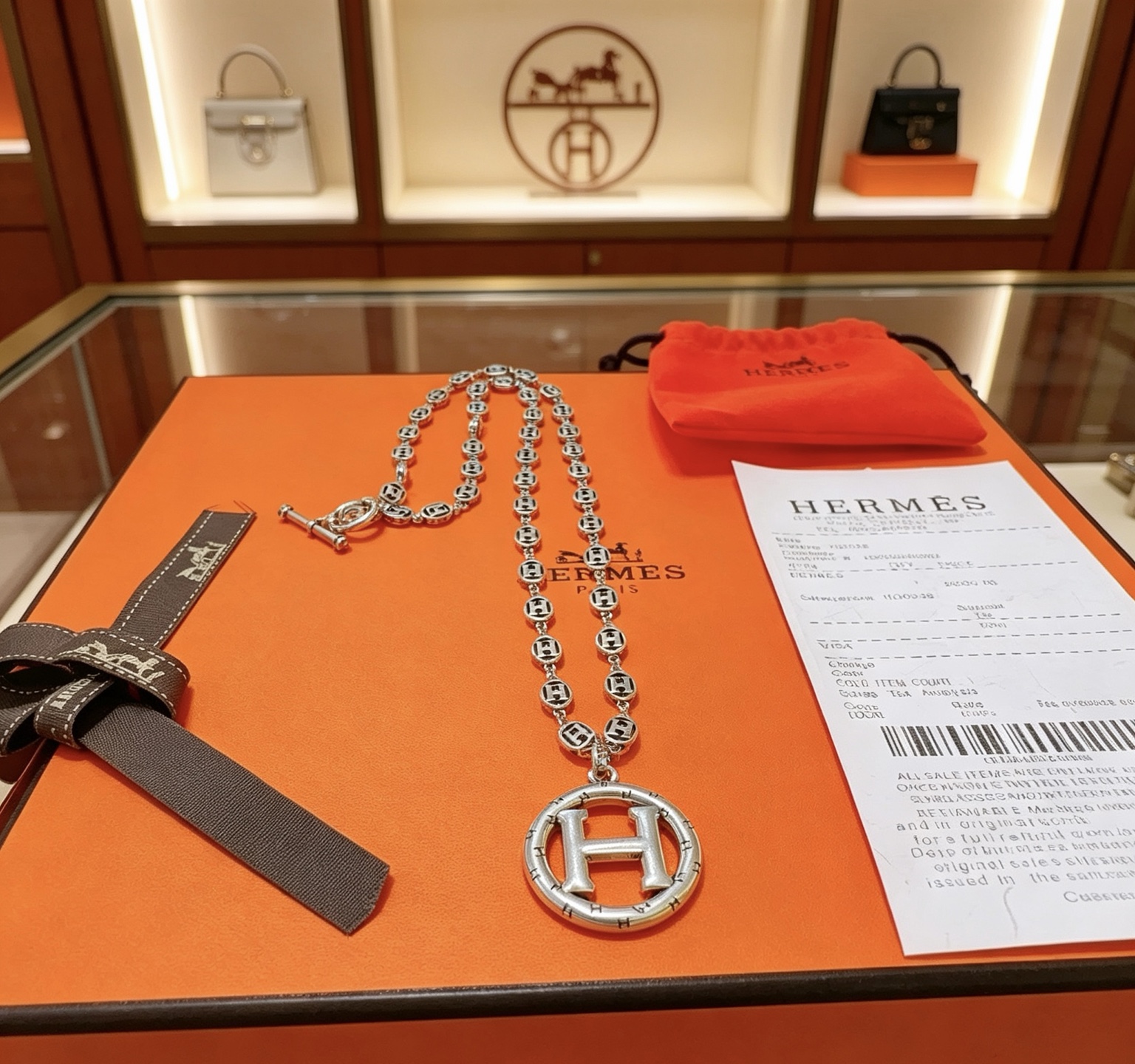 真的会心动🐎🐎 HERMES  爱马仕项链 🐴猪鼻子H项链系列首饰 进口材质定制.实物质感是真的好 果然