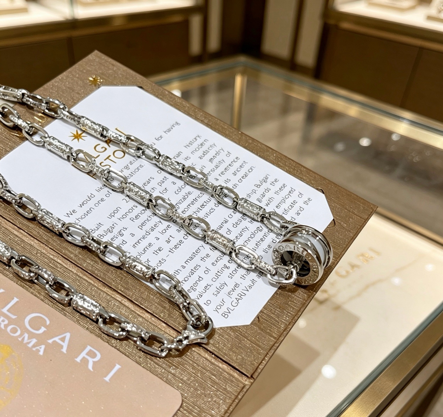 Bvlgari B zero1 necklace silver-toned metal with white ceramic accent 60cm