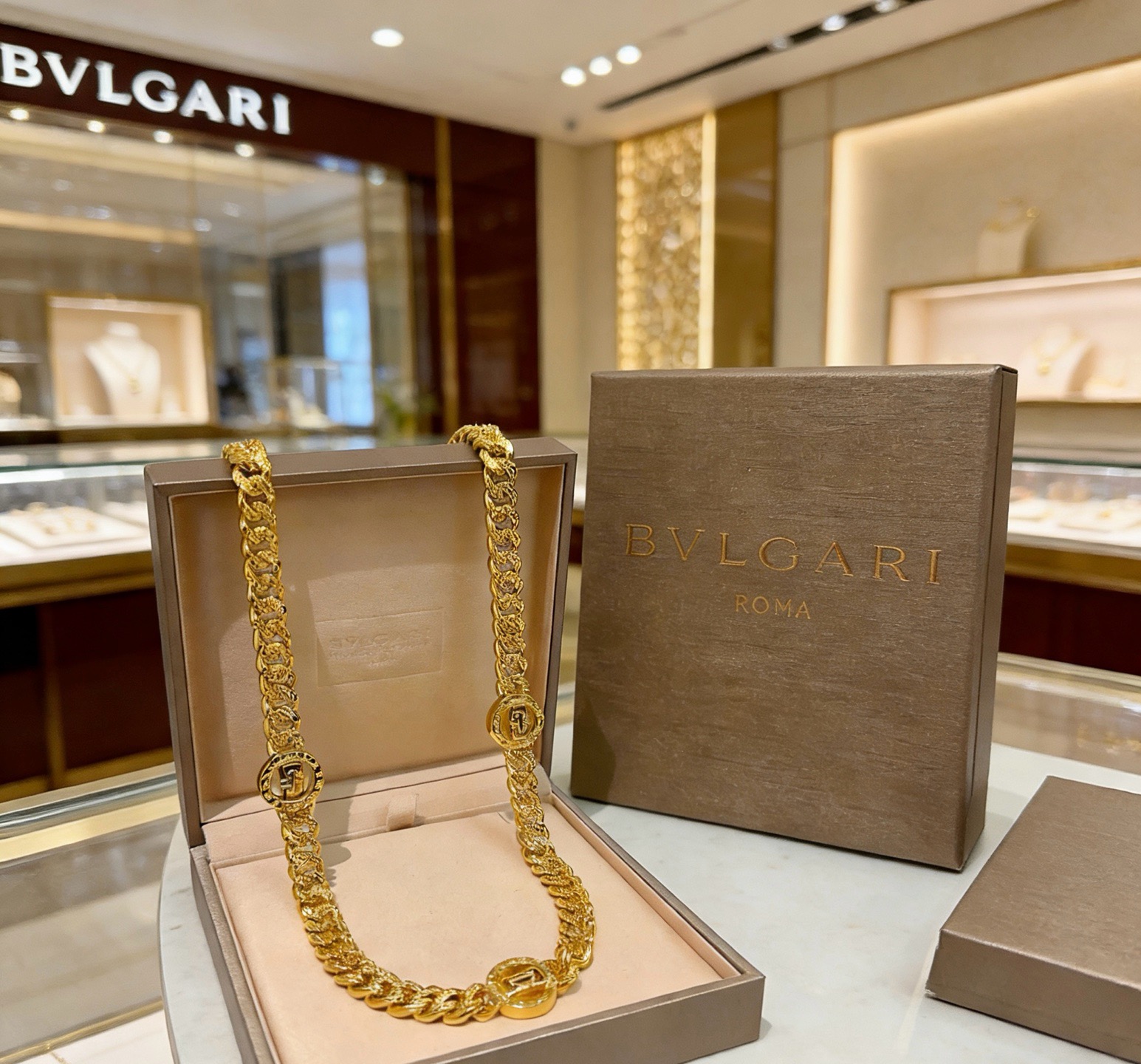Bvlgari Haute Joaillerie Fine Jewelry Earrings Necklace Ring 7