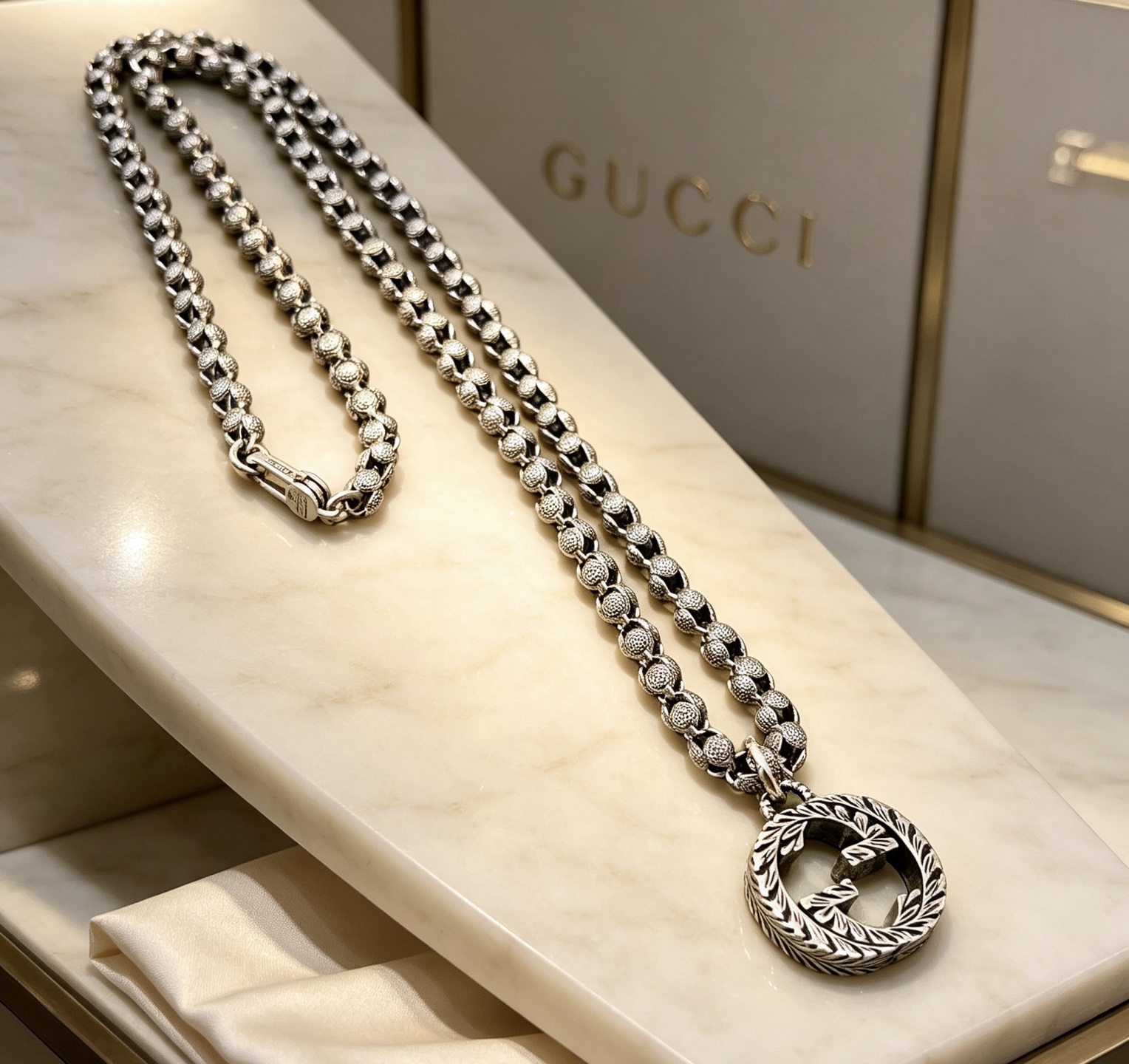 Gucci Haute Couture Haute Joaillerie Fine Jewelry Earrings Necklace Ring 4