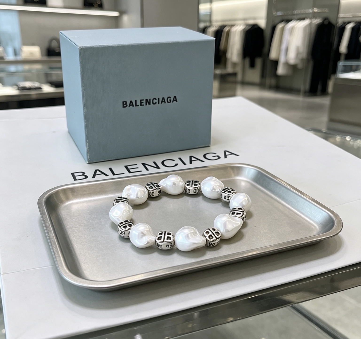 Balenciaga Haute Couture Haute Joaillerie Fine Jewelry Earrings Necklace 9