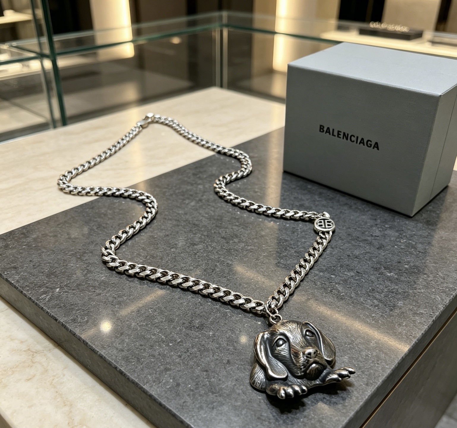 Balenciaga Haute Couture Haute Joaillerie Fine Jewelry Earrings Necklace 4